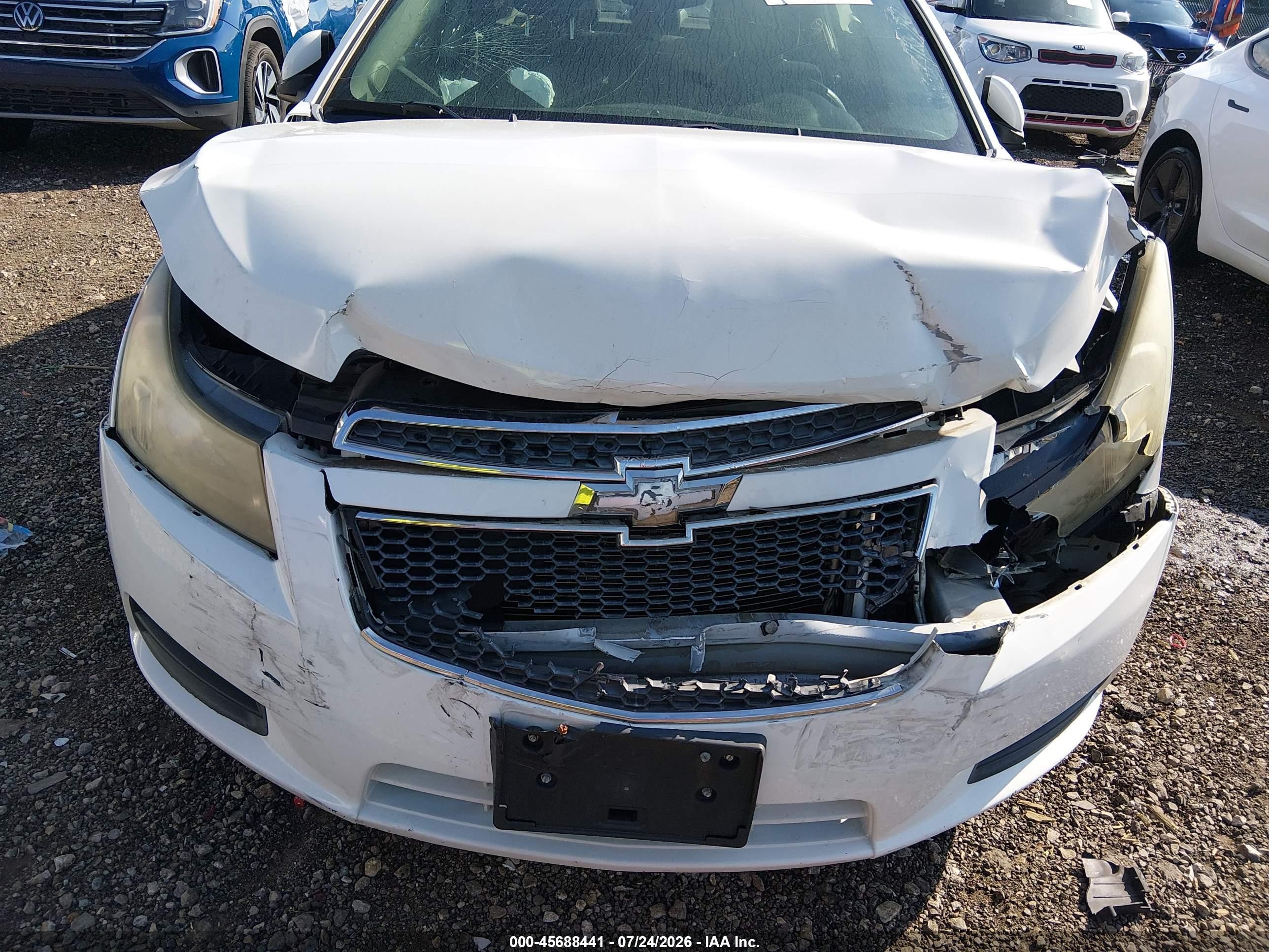 2011 Chevrolet Cruze 1lt White vin: 1G1PF5S92B7124635