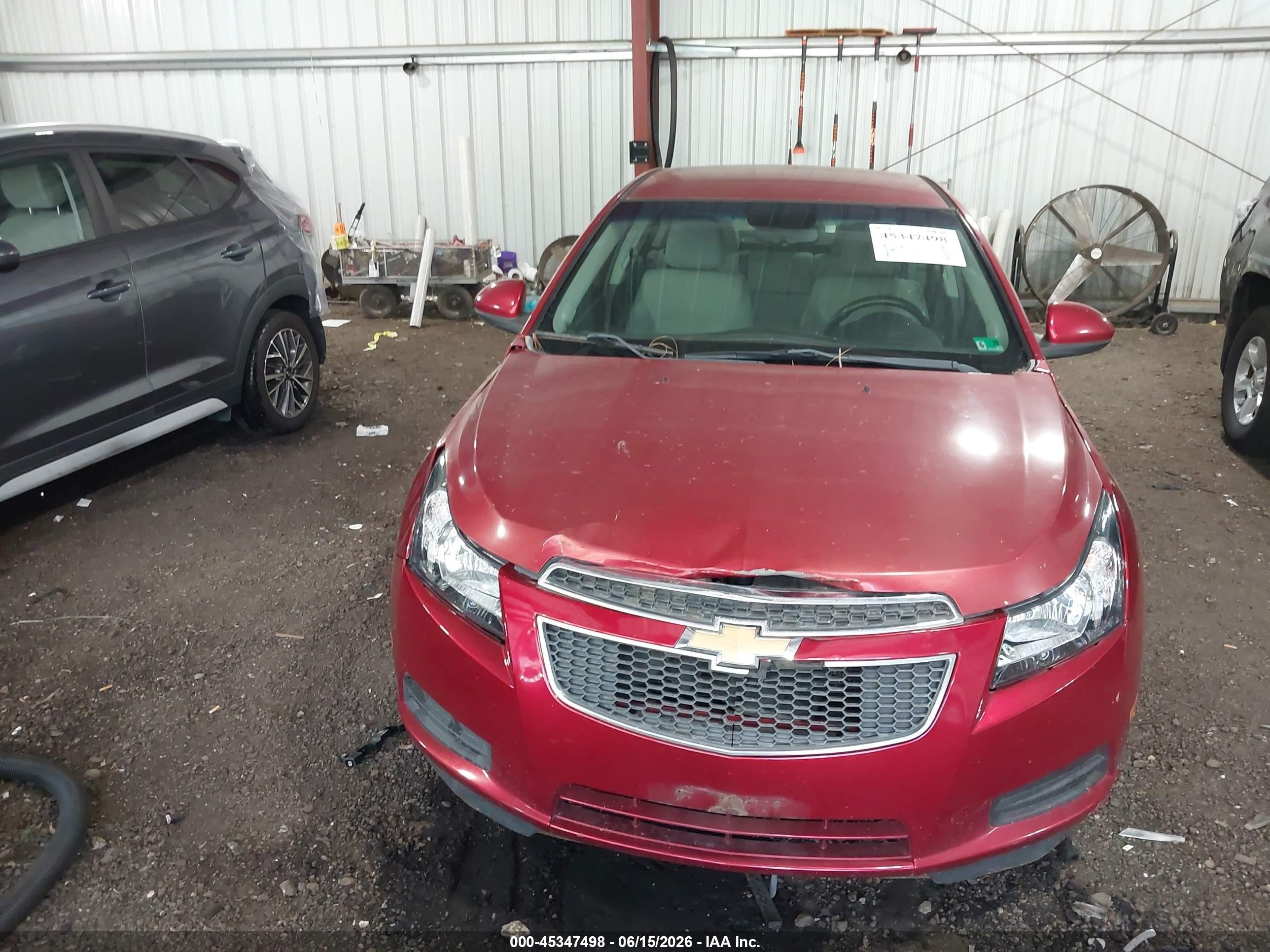 2011 Chevrolet Cruze 1lt Red vin: 1G1PF5S93B7190000