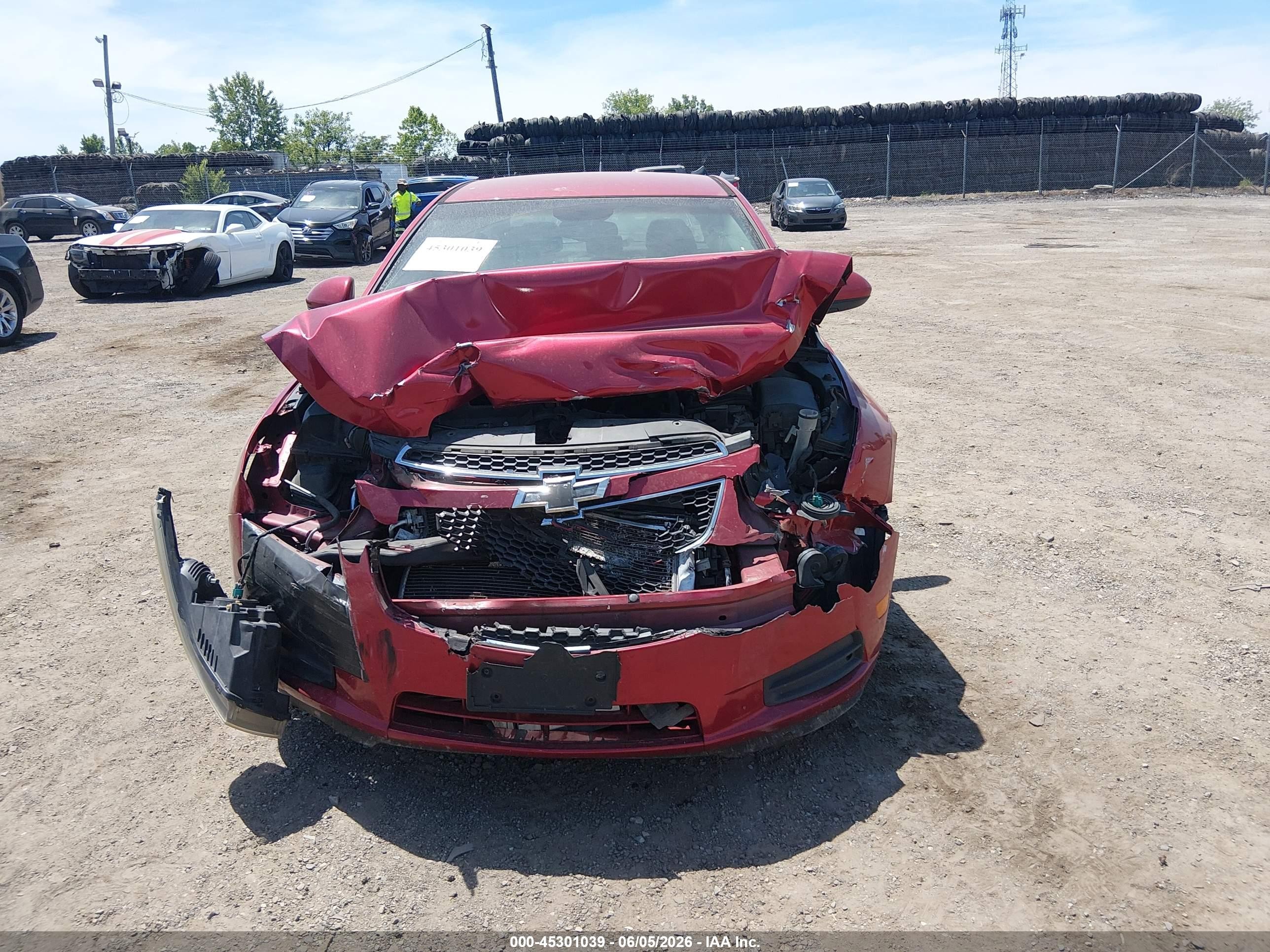 2011 Chevrolet Cruze 1lt Red vin: 1G1PF5S94B7274696