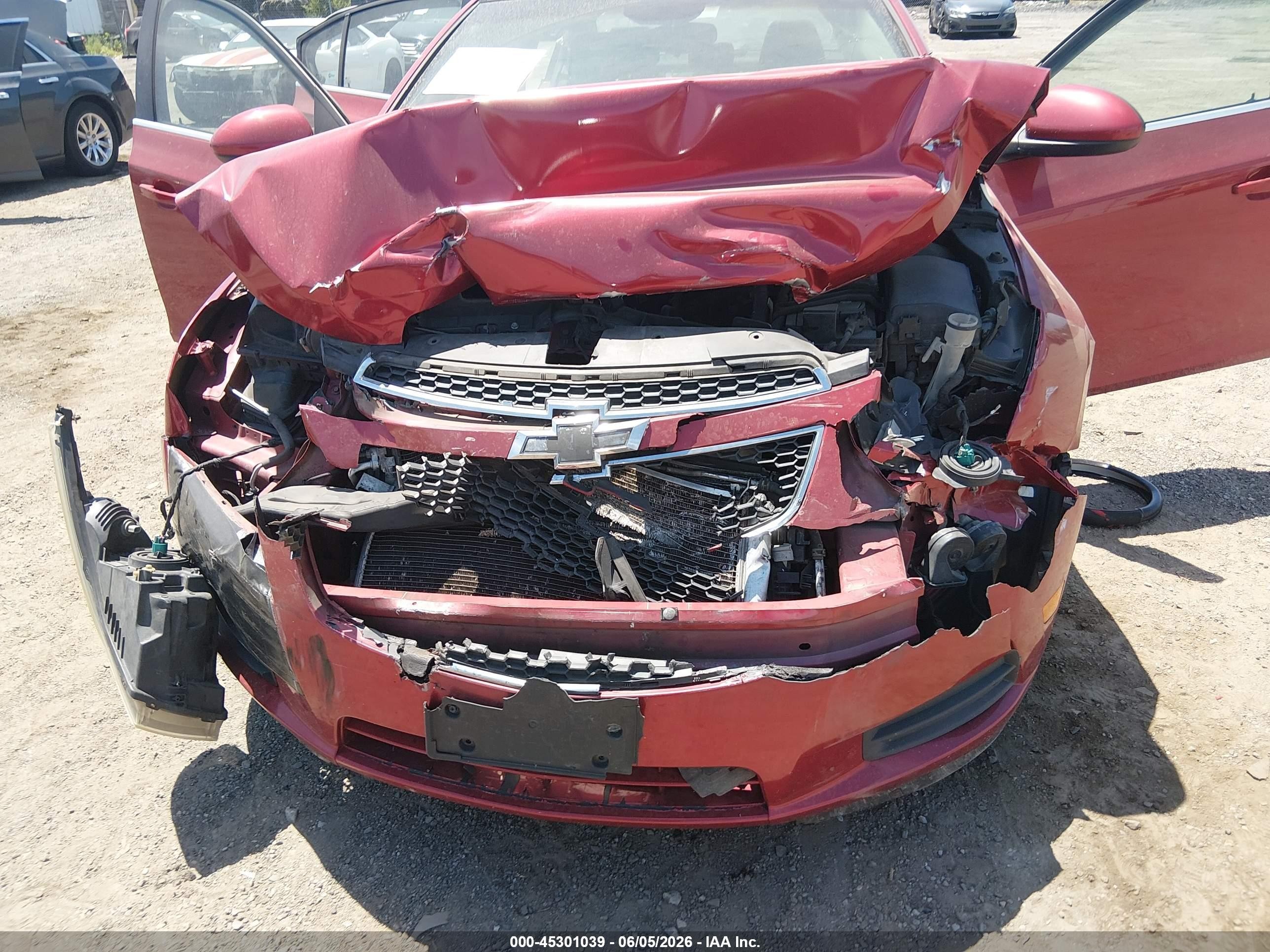2011 Chevrolet Cruze 1lt Red vin: 1G1PF5S94B7274696