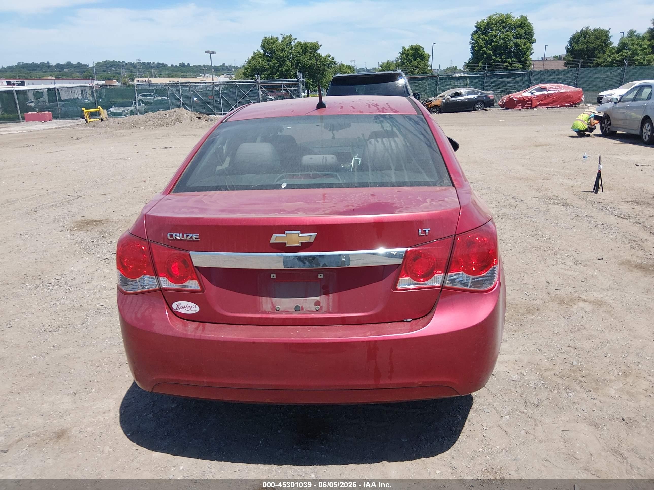 2011 Chevrolet Cruze 1lt Red vin: 1G1PF5S94B7274696