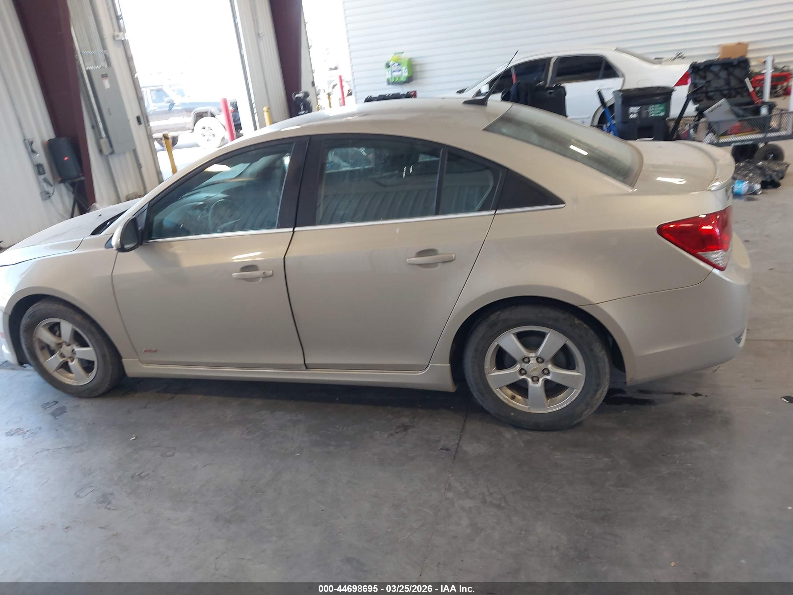 2011 Chevrolet Cruze 1lt Champagne vin: 1G1PF5S96B7308749