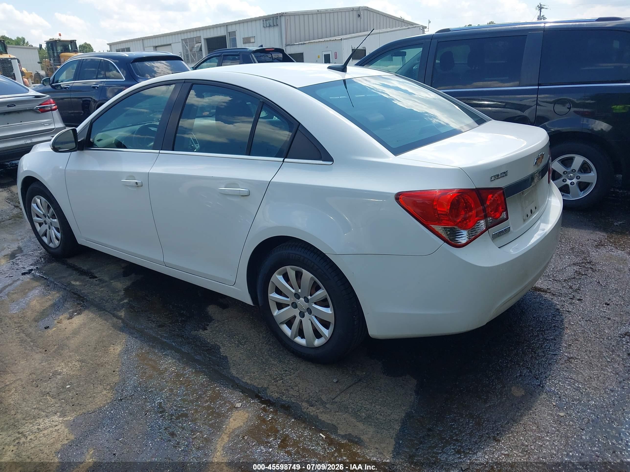 2011 Chevrolet Cruze 1lt Белый vin: 1G1PF5S98B7267864