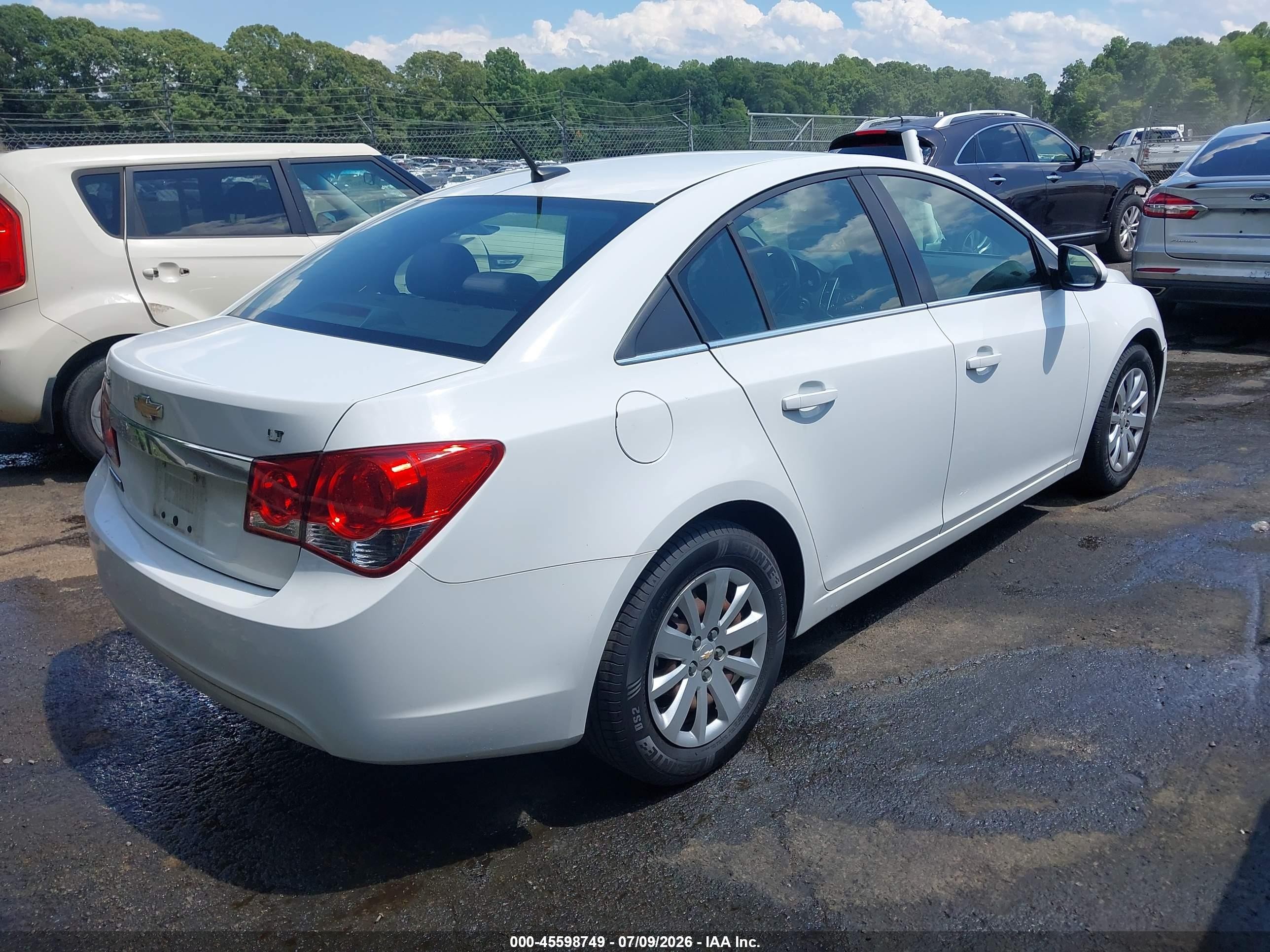 2011 Chevrolet Cruze 1lt Белый vin: 1G1PF5S98B7267864