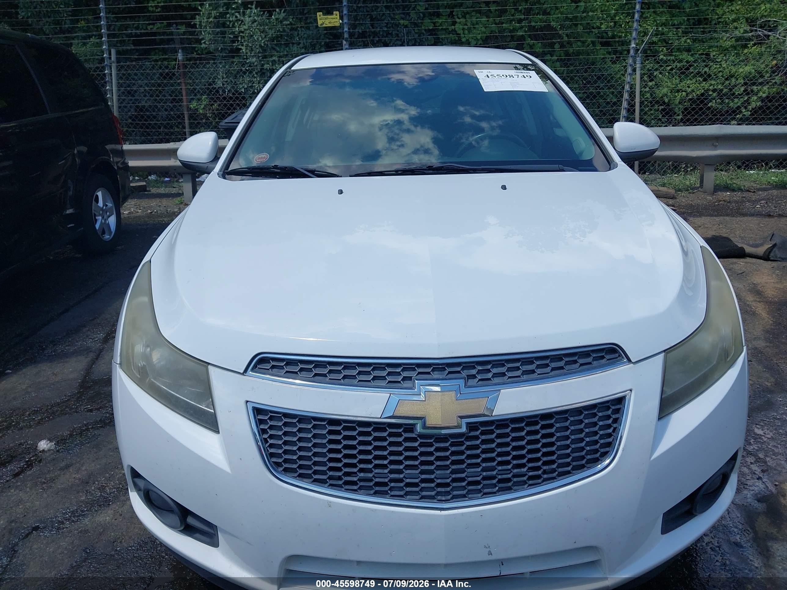 2011 Chevrolet Cruze 1lt Белый vin: 1G1PF5S98B7267864