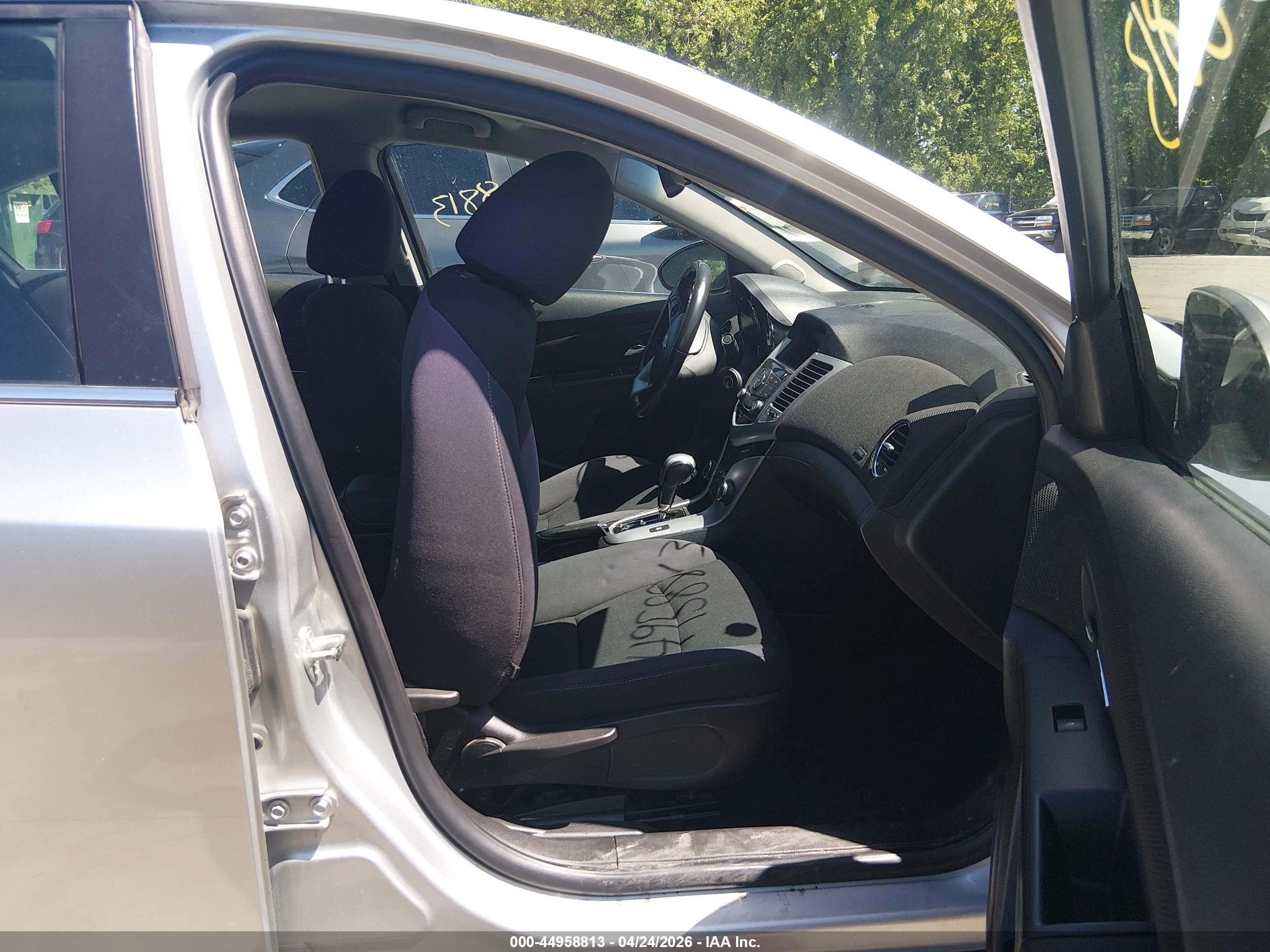 2012 Chevrolet Cruze 1lt Silver vin: 1G1PF5SC0C7329674