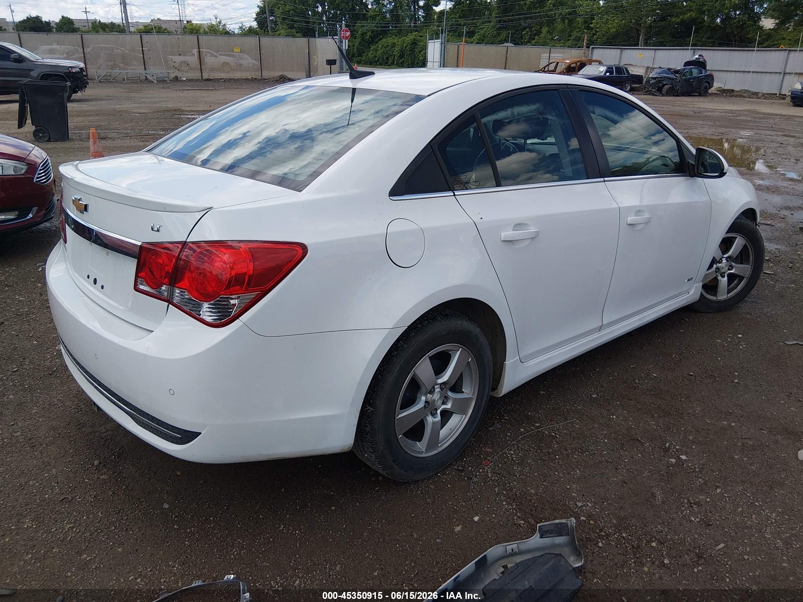 2012 Chevrolet Cruze 1lt Белый vin: 1G1PF5SC2C7233271