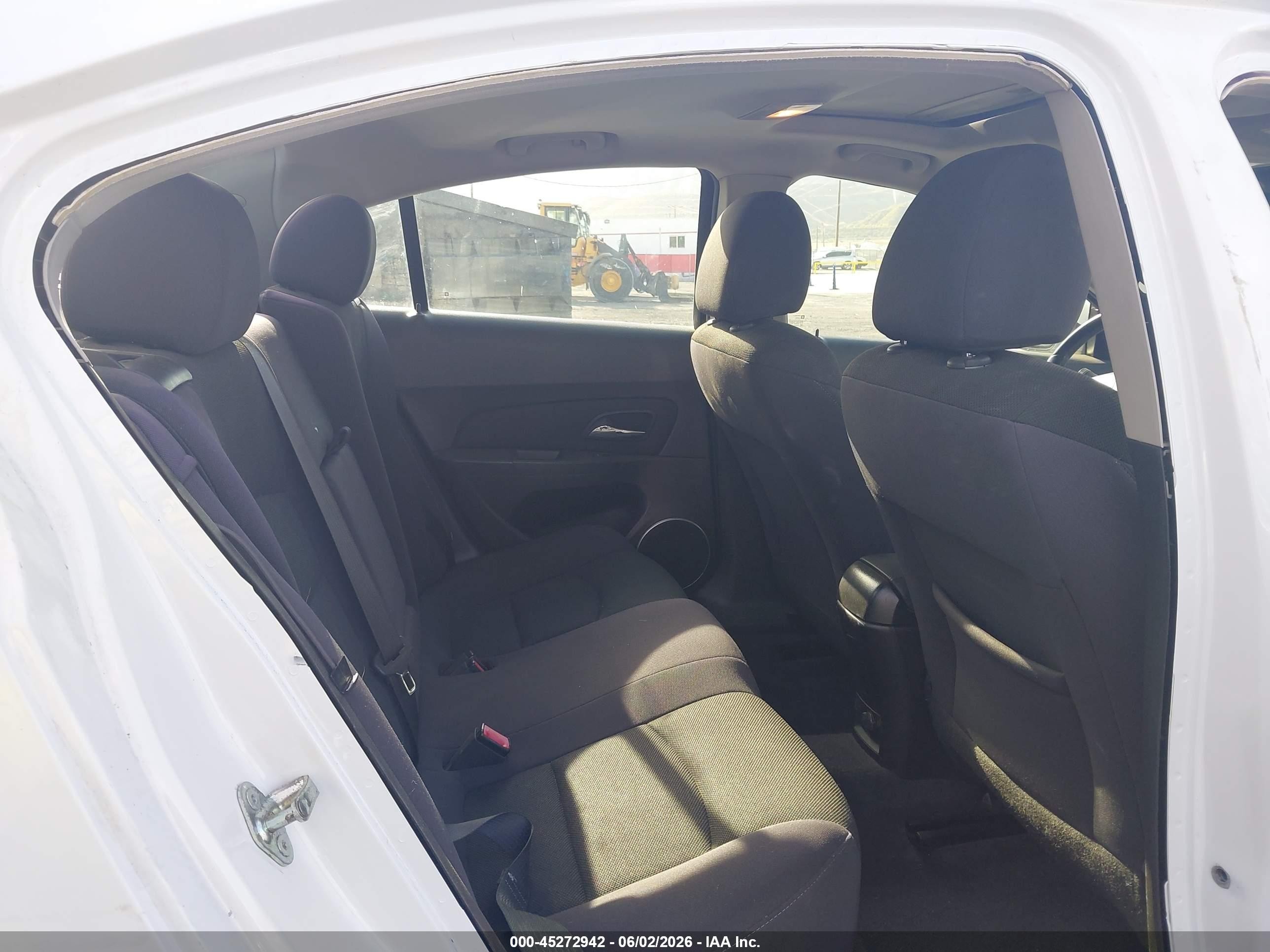 2012 Chevrolet Cruze 1lt White vin: 1G1PF5SC4C7318290