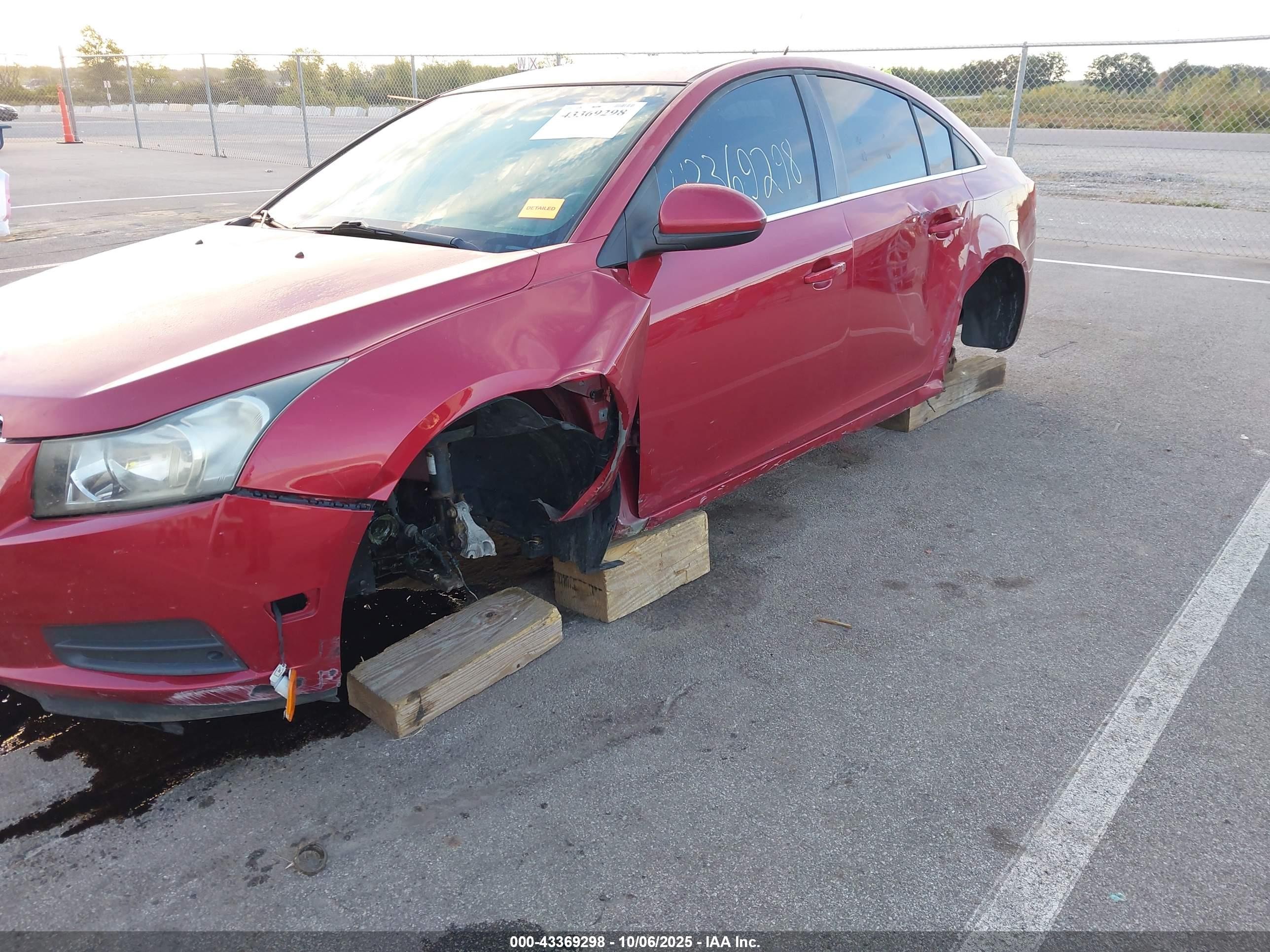 2012 Chevrolet Cruze 1lt Red vin: 1G1PF5SC5C7255104
