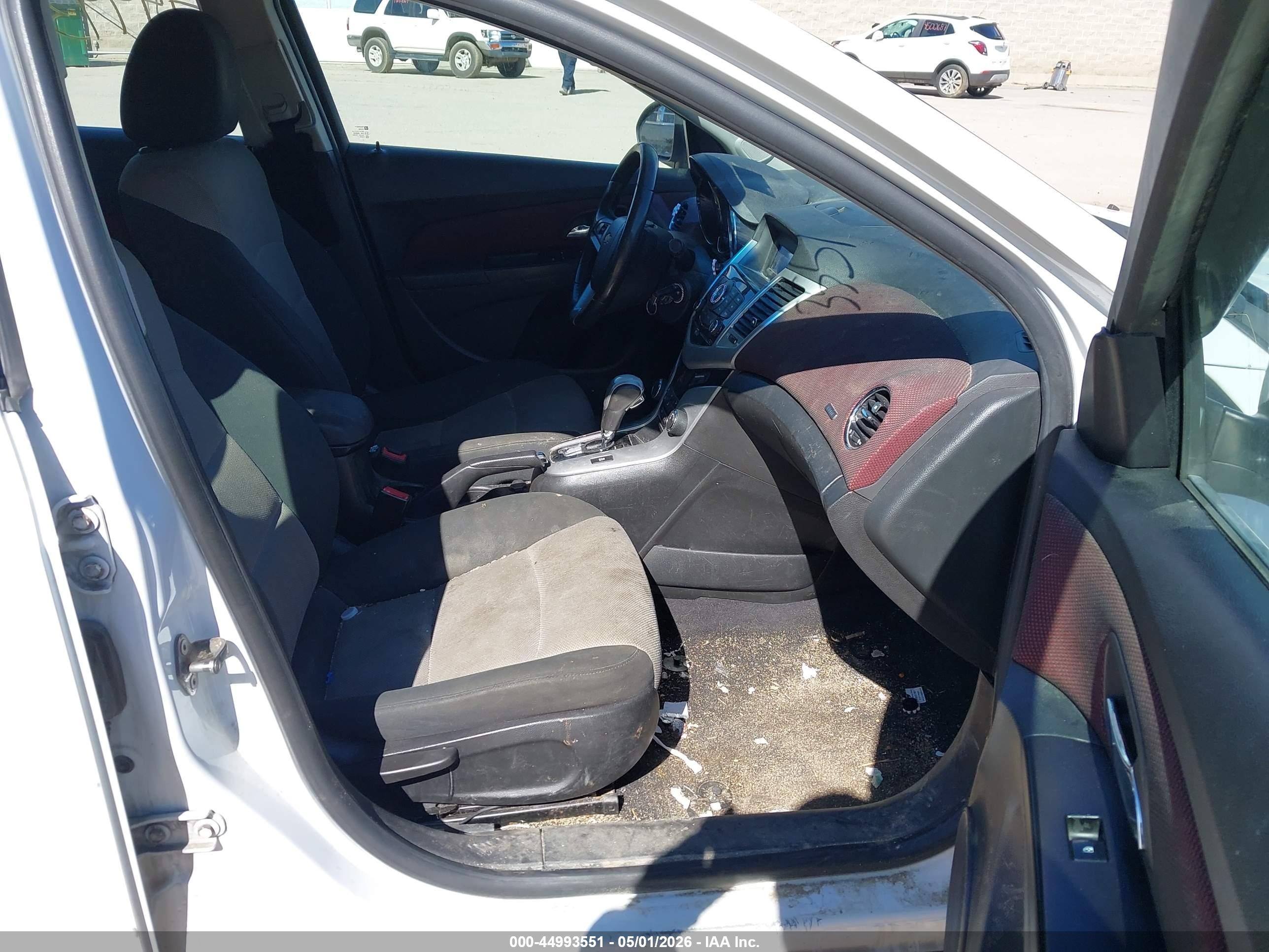 2012 Chevrolet Cruze 1lt White vin: 1G1PF5SC5C7261890