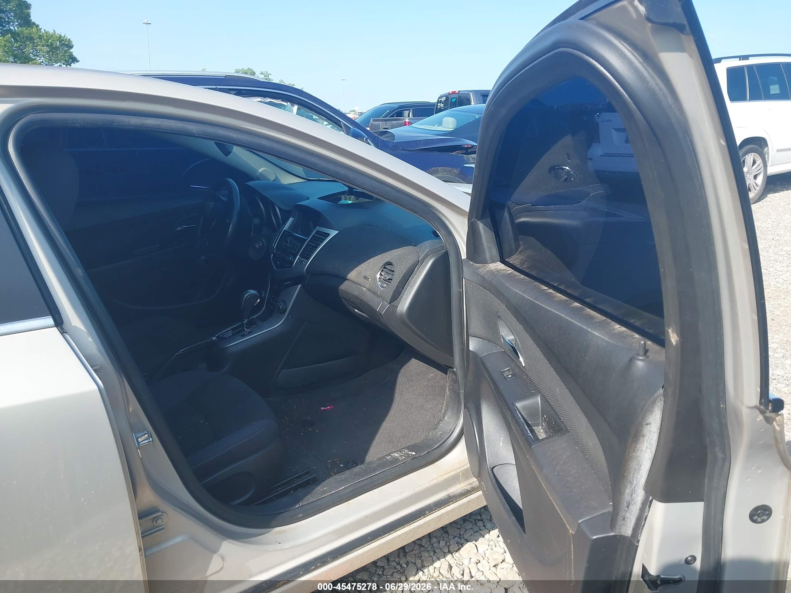 2012 Chevrolet Cruze 1lt Золотой vin: 1G1PF5SC5C7335082