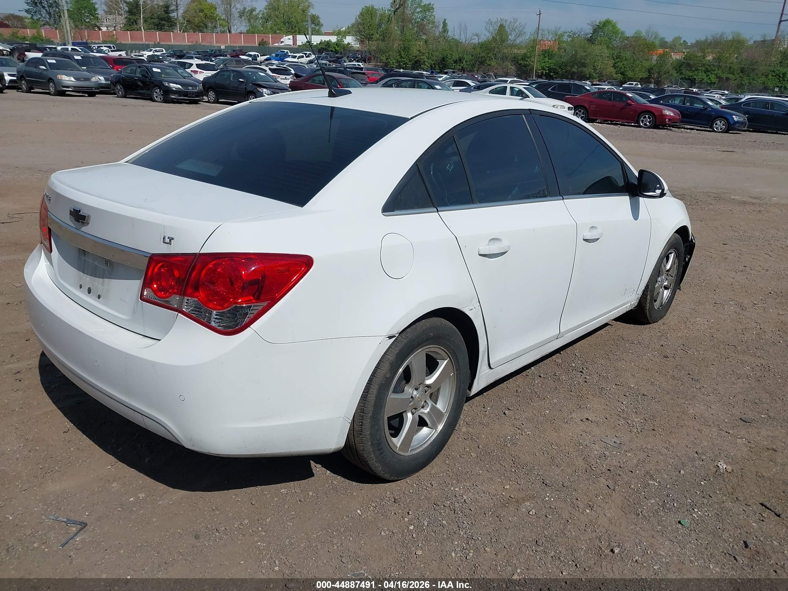 2012 Chevrolet Cruze 1lt White vin: 1G1PF5SC8C7126659