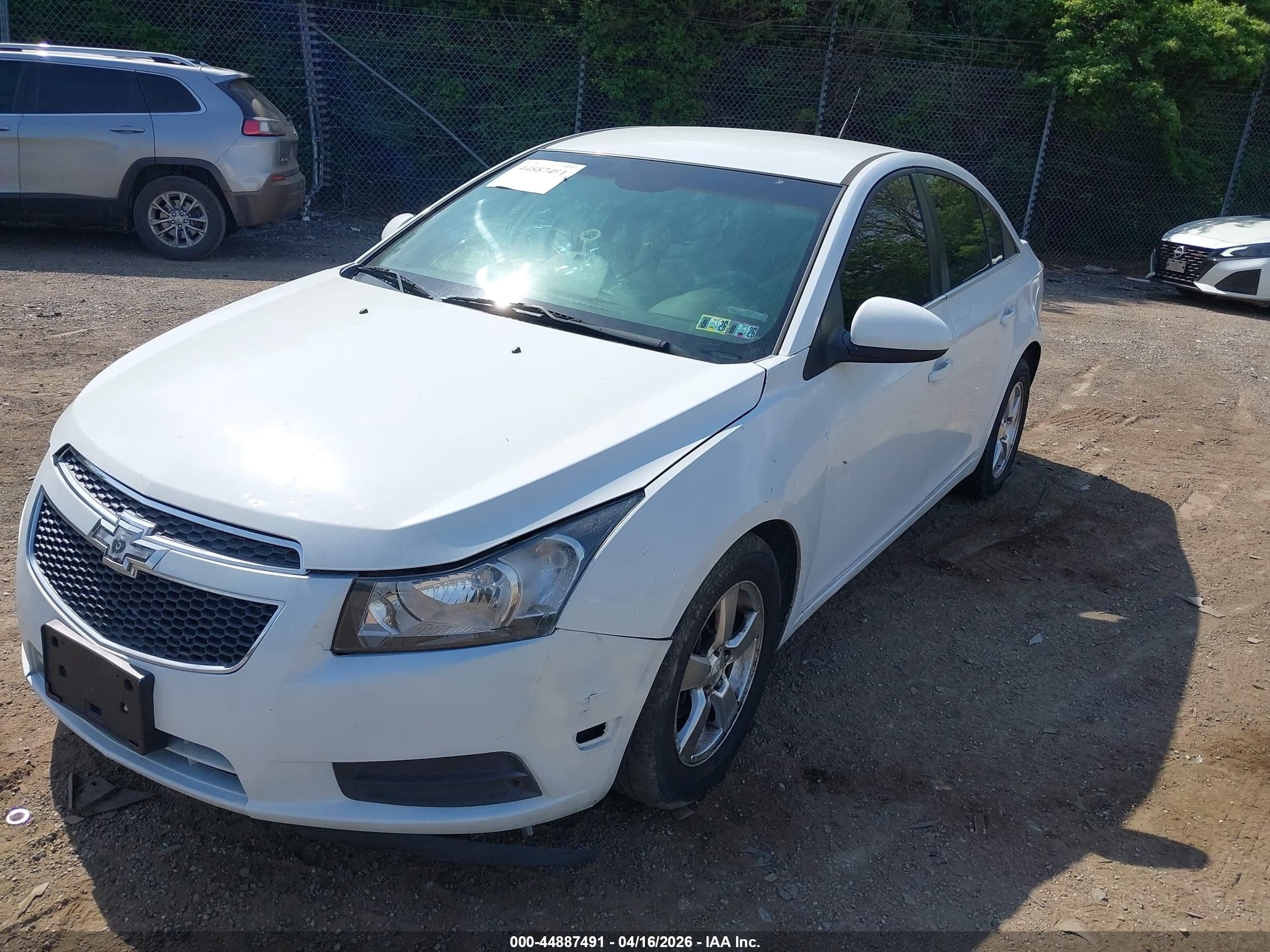 2012 Chevrolet Cruze 1lt White vin: 1G1PF5SC8C7126659