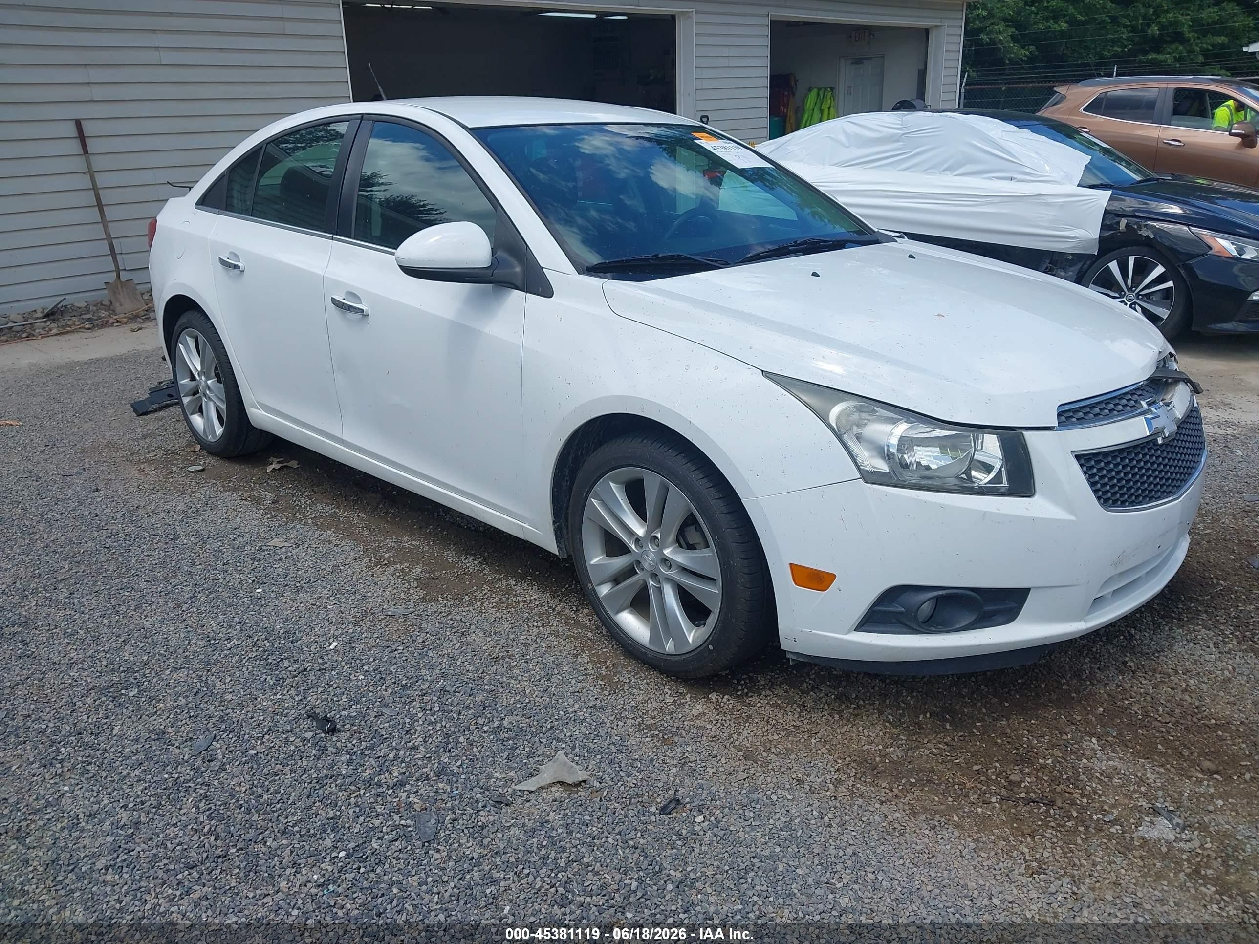 2013 Chevrolet Cruze Ltz White vin: 1G1PG5SB8D7119040