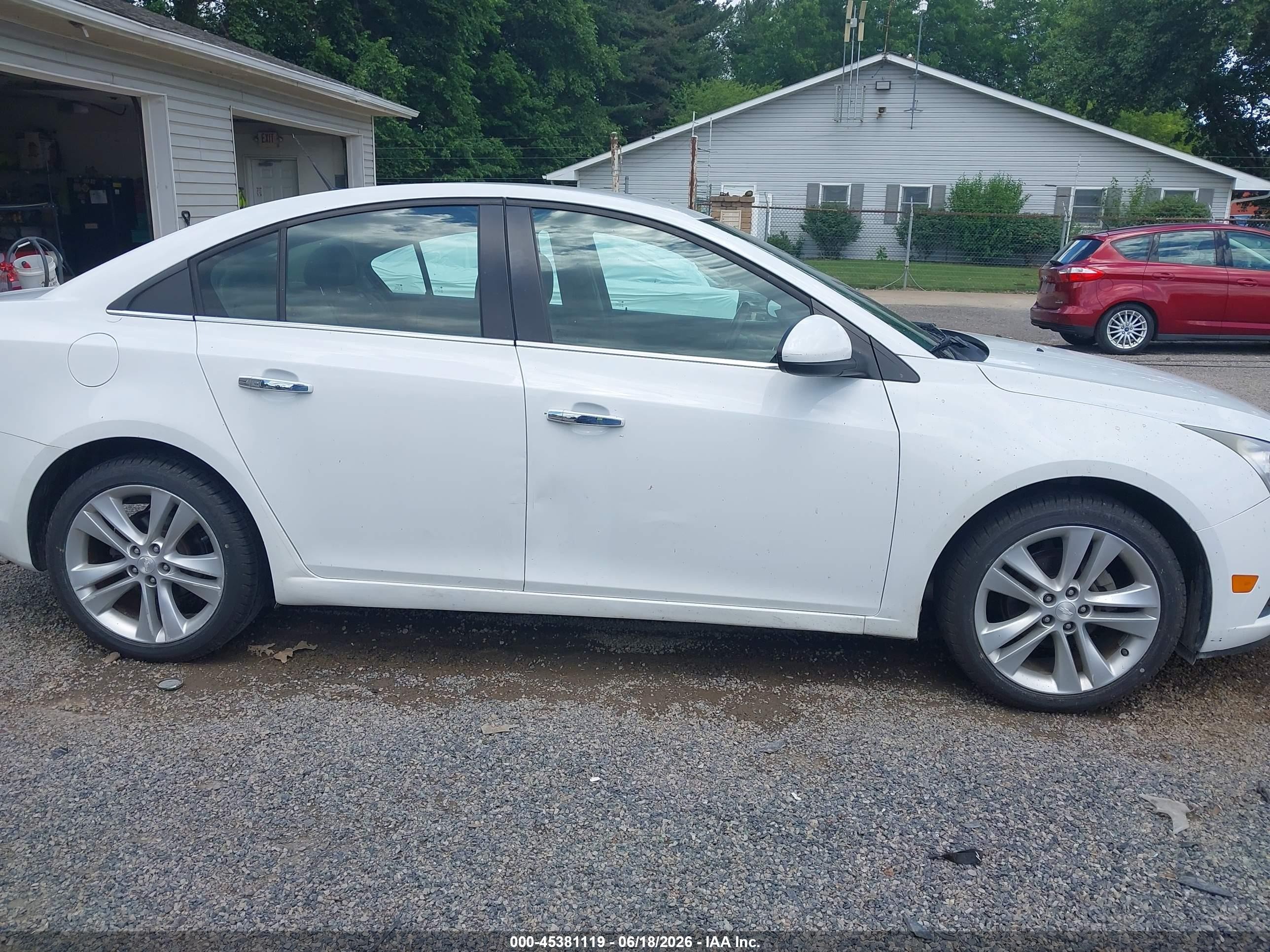 2013 Chevrolet Cruze Ltz White vin: 1G1PG5SB8D7119040