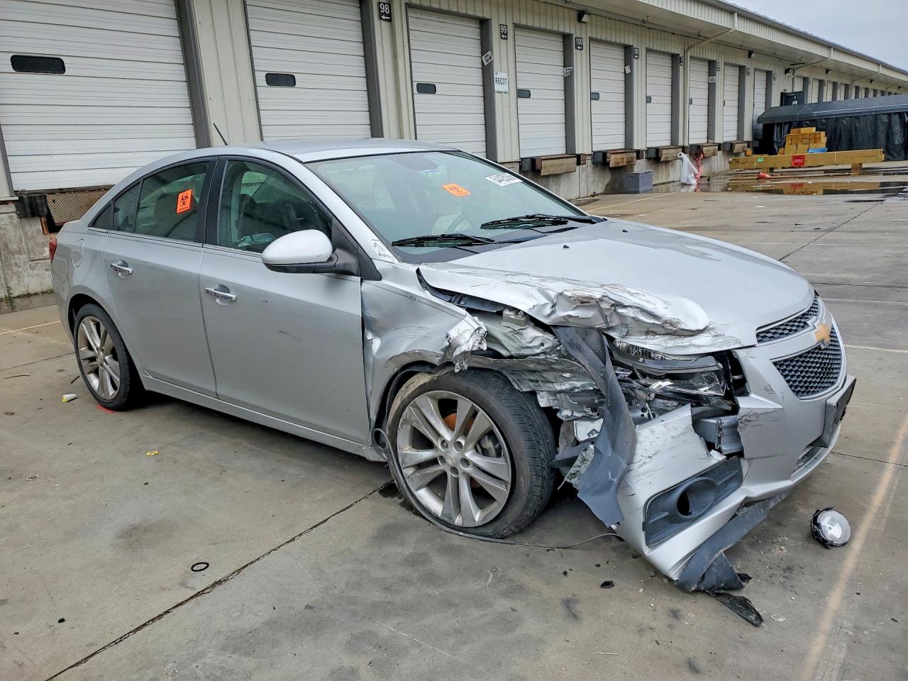 2013 Chevrolet Cruze Серебряный vin: 1G1PG5SB8D7228081