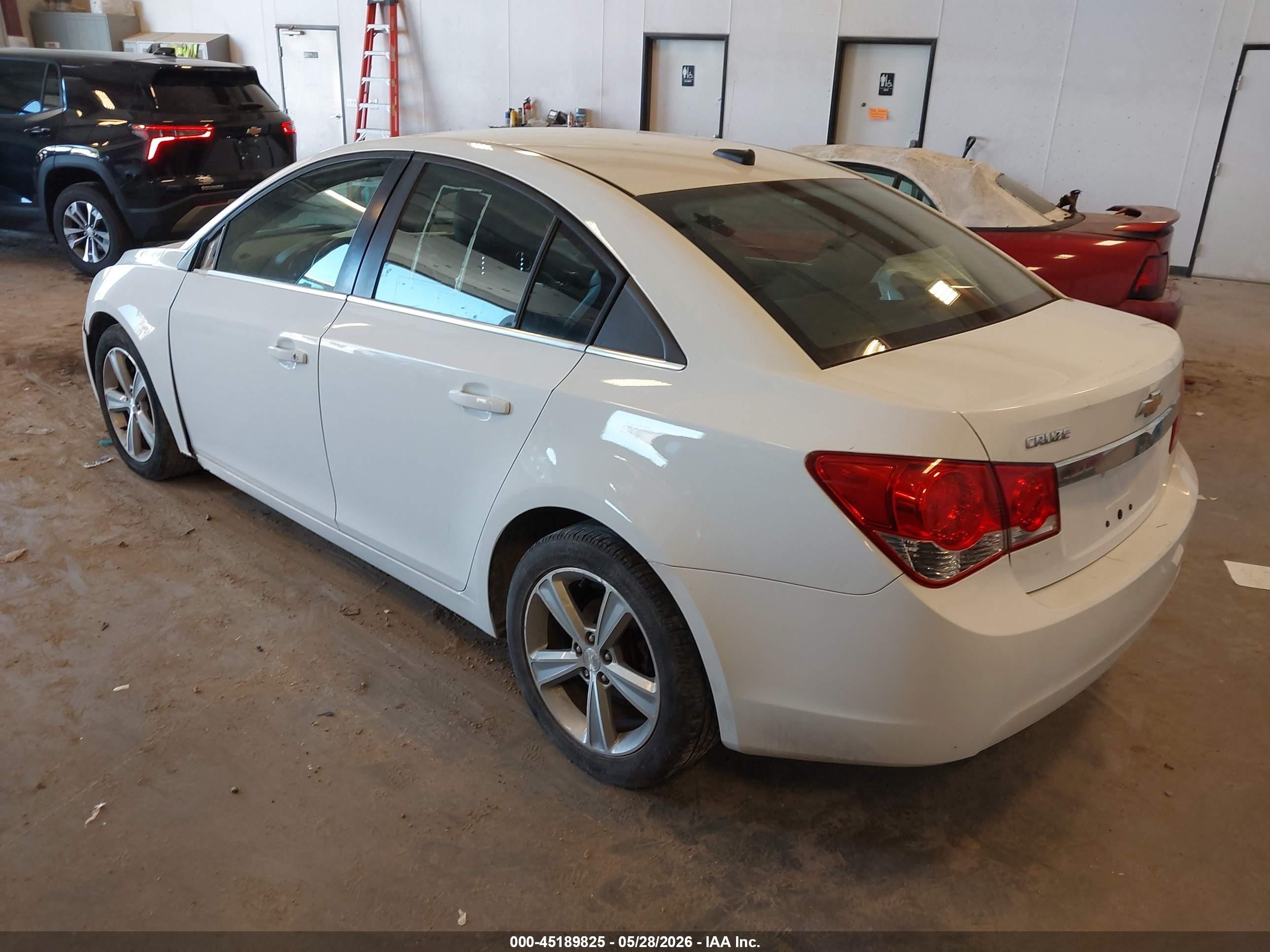 2012 Chevrolet Cruze 2lt White vin: 1G1PG5SC1C7313822