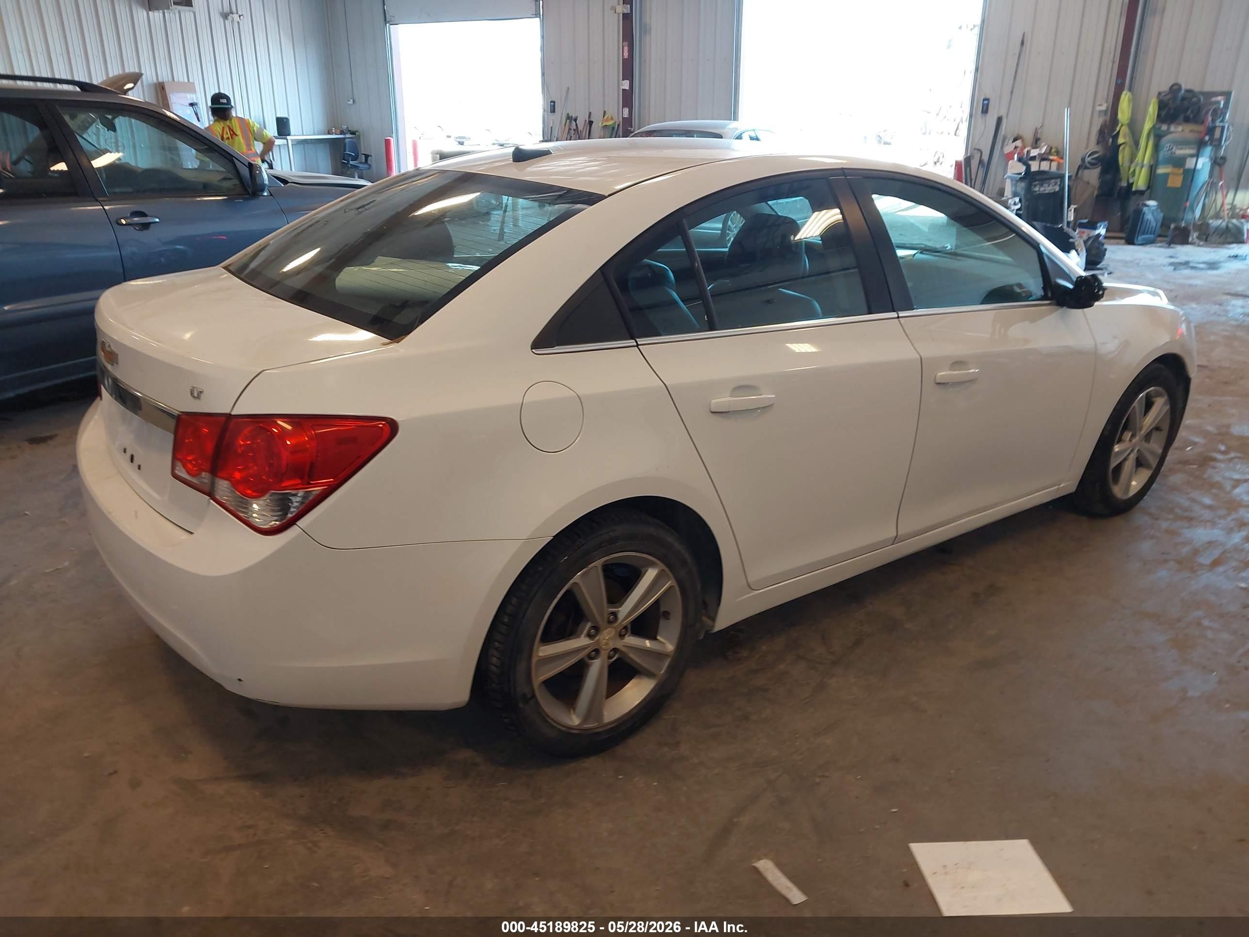 2012 Chevrolet Cruze 2lt White vin: 1G1PG5SC1C7313822