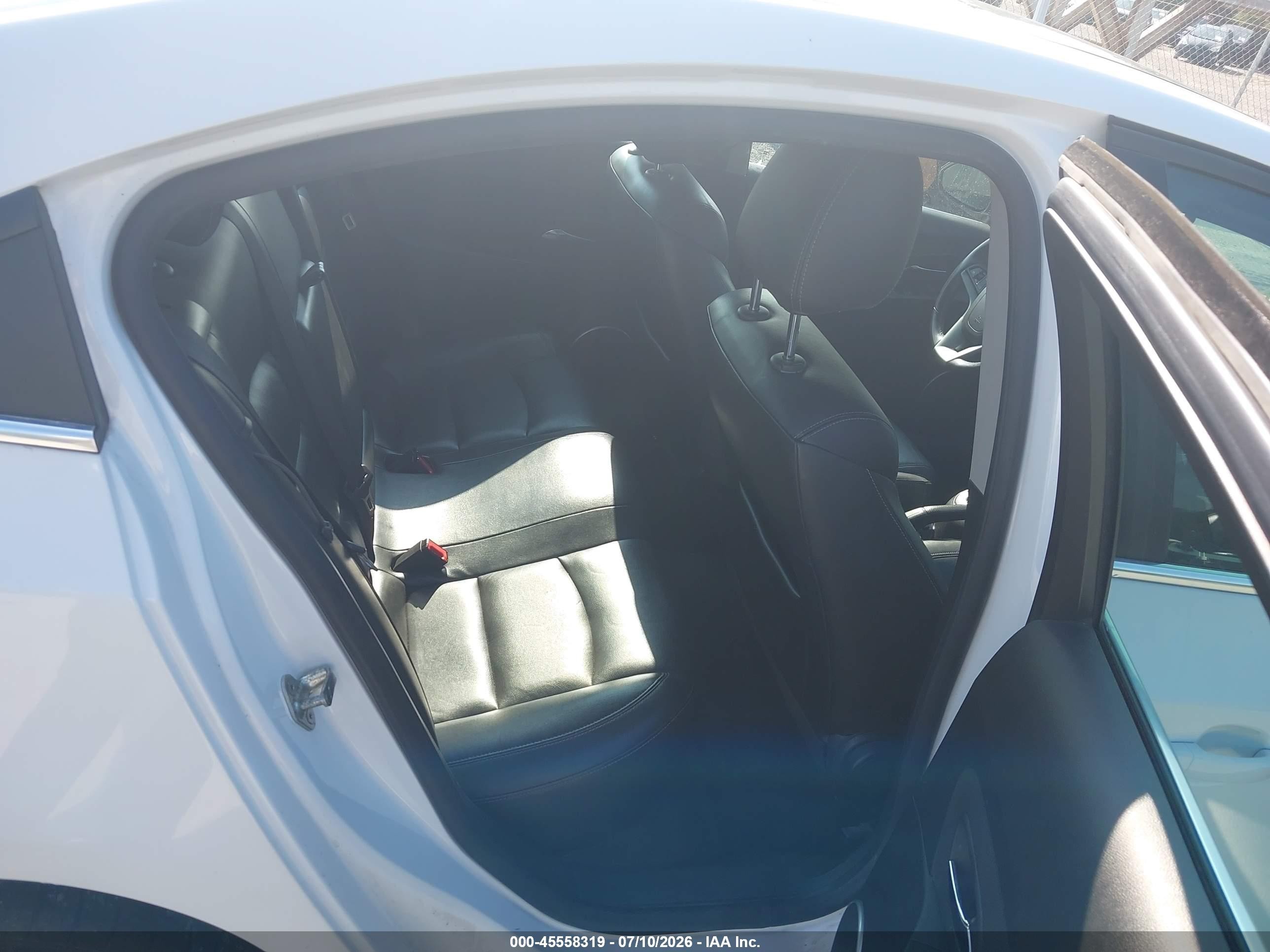 2012 Chevrolet Cruze 2lt White vin: 1G1PG5SC6C7355449