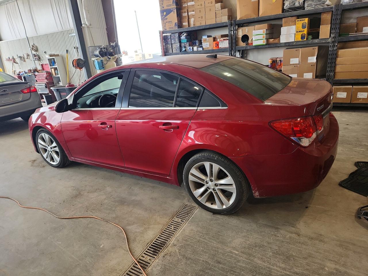 2012 Chevrolet Cruze Lt Burgundy vin: 1G1PG5SC9C7304253