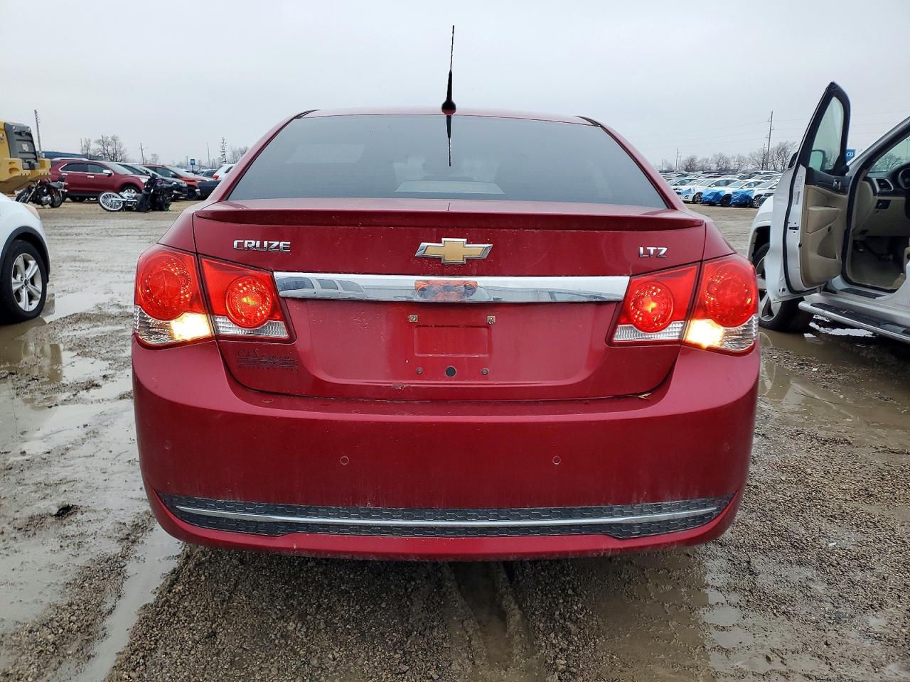 2011 Chevrolet Cruze Ltz Red vin: 1G1PH5S92B7157872