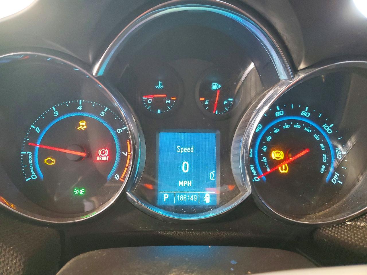 2011 Chev Cruze White vin: 1G1PH5S94B7160868