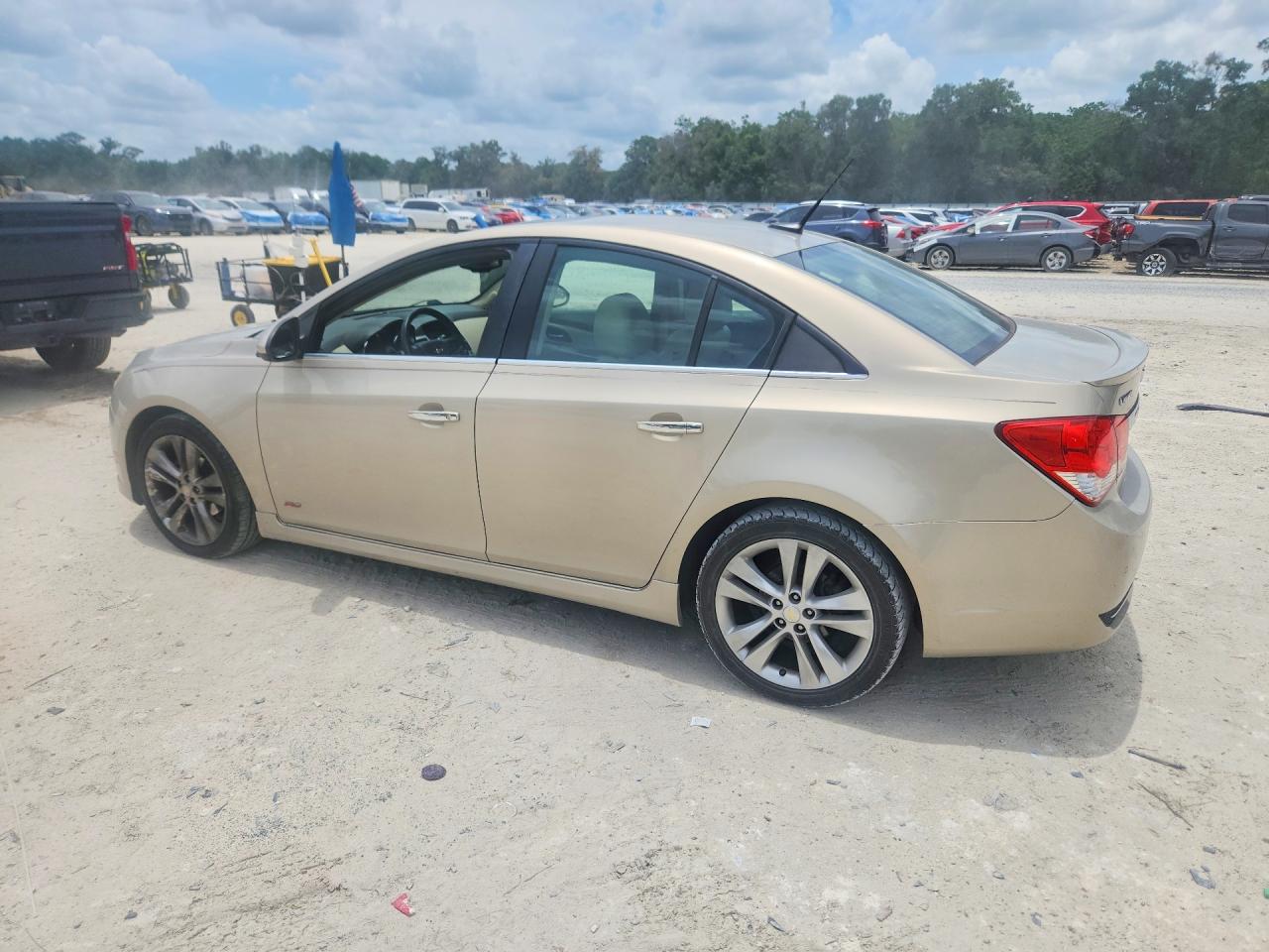 2011 Chevrolet Cruze Ltz Beige vin: 1G1PH5S96B7307126
