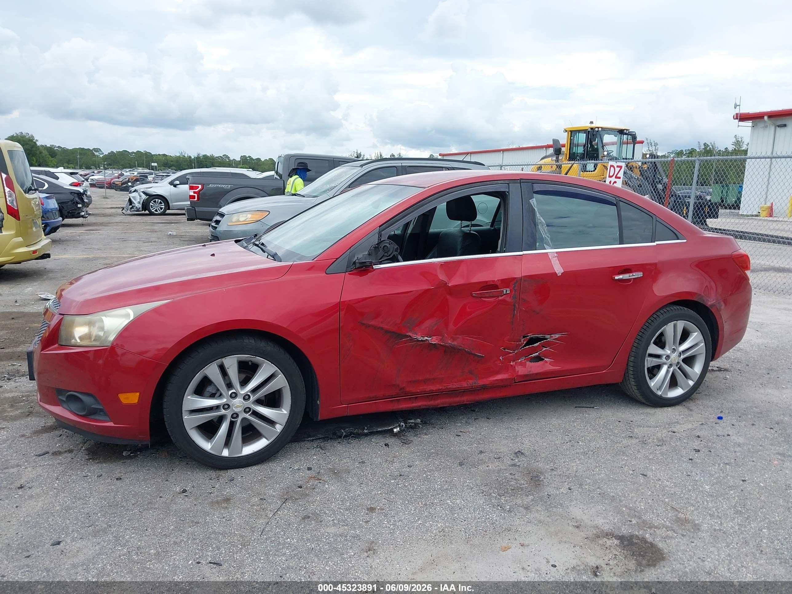 2011 Chevrolet Cruze Ltz Red vin: 1G1PH5S97B7188308