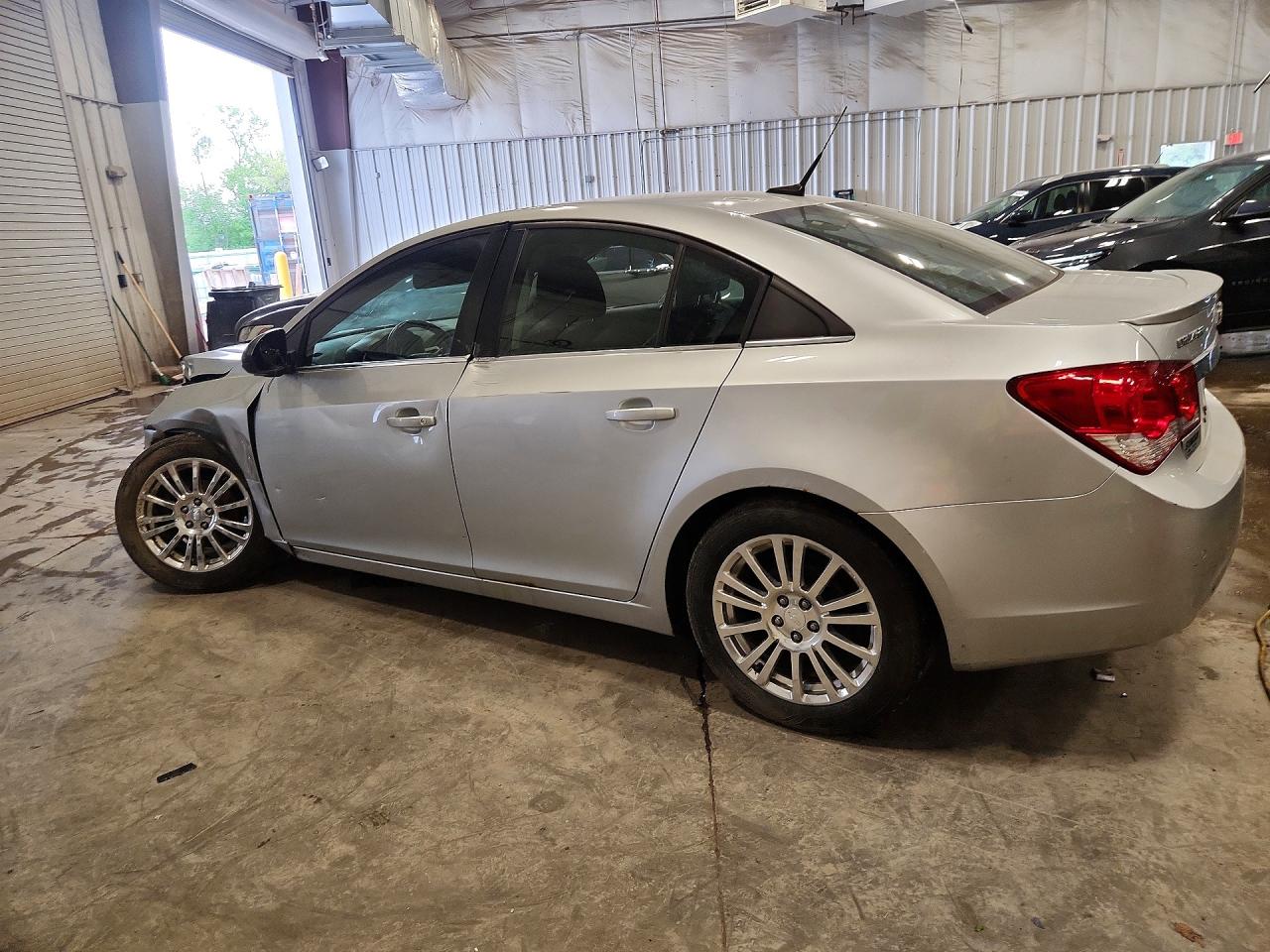 2013 Chevrolet Cruze Eco Black vin: 1G1PH5SB0D7142261