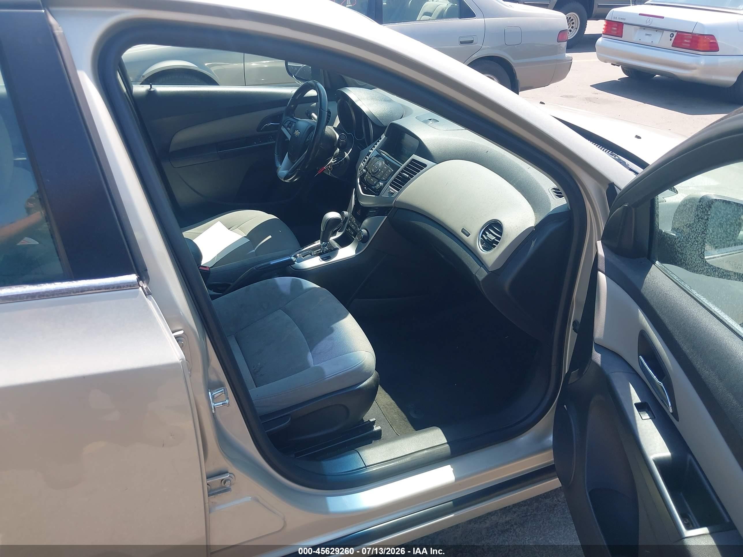2013 Chevrolet Cruze Eco Auto Серебряный vin: 1G1PH5SB1D7318315