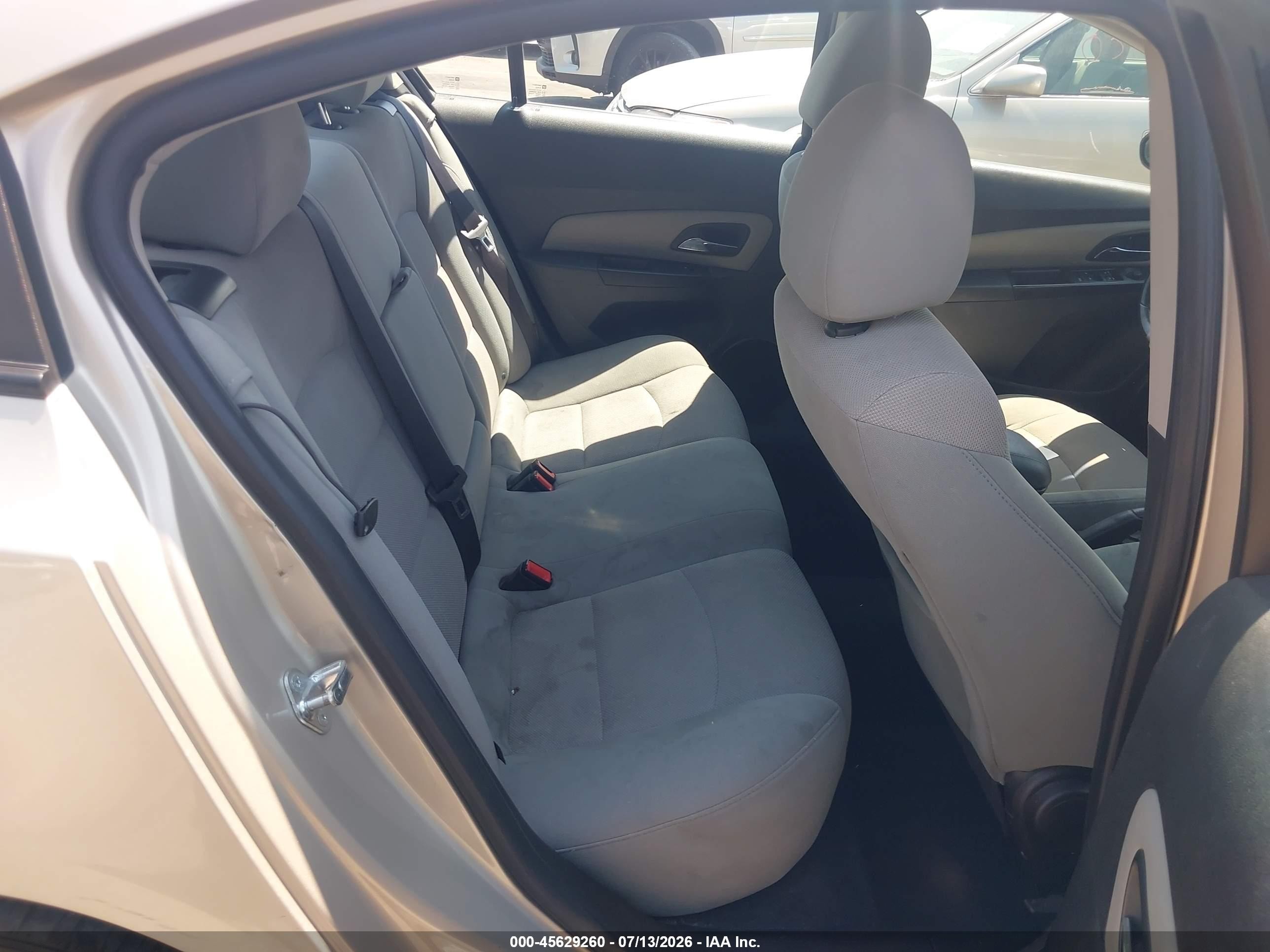 2013 Chevrolet Cruze Eco Auto Серебряный vin: 1G1PH5SB1D7318315