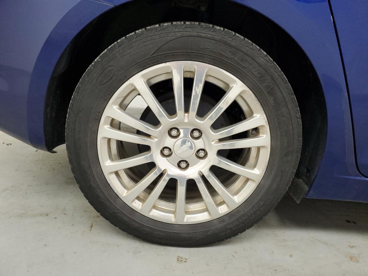 2013 Chevrolet Cruze Eco Blue vin: 1G1PH5SB5D7246647 Damage: Right Rear Wheel, Curb Rash, 7 To 8 Inches