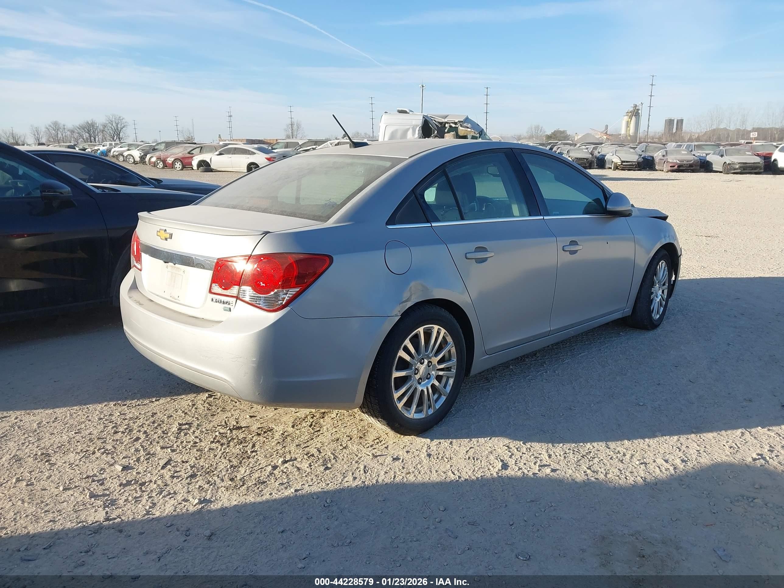 2013 Chevrolet Cruze Eco Auto Серебряный vin: 1G1PH5SB6D7190380