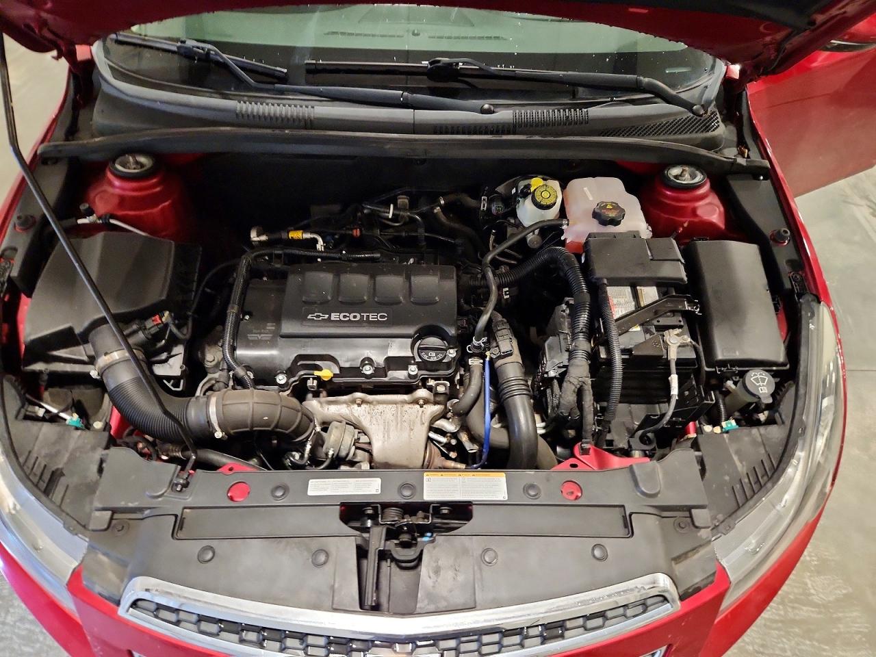 2013 Chevrolet Cruze Eco Red vin: 1G1PH5SB6D7208537