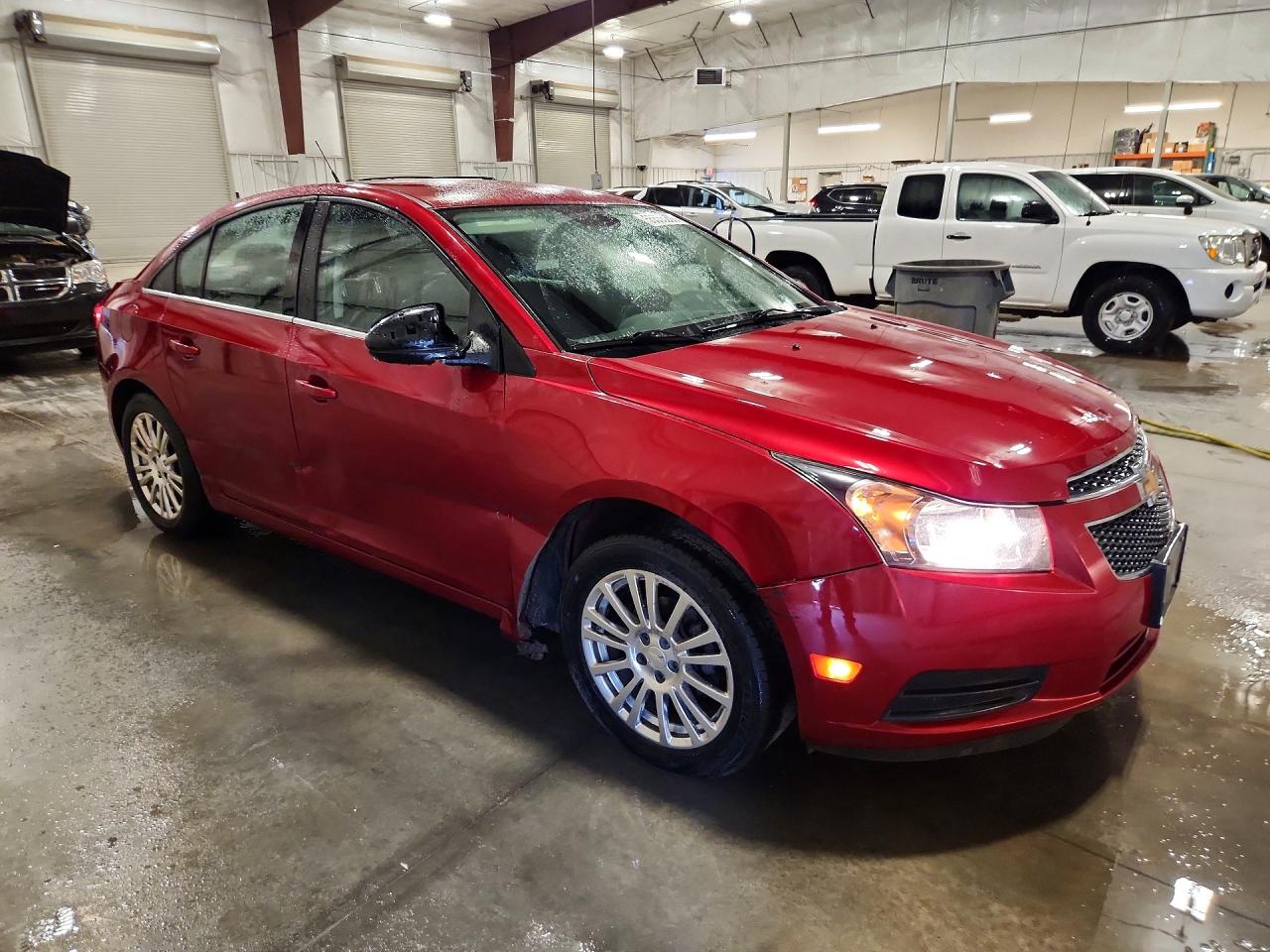 2013 Chevrolet Cruze Eco Red vin: 1G1PH5SB6D7208537