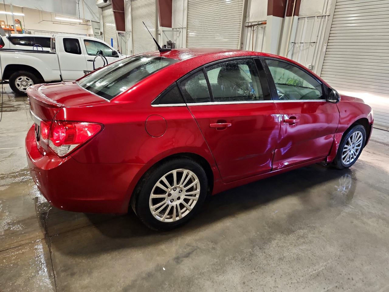 2013 Chevrolet Cruze Eco Red vin: 1G1PH5SB6D7208537