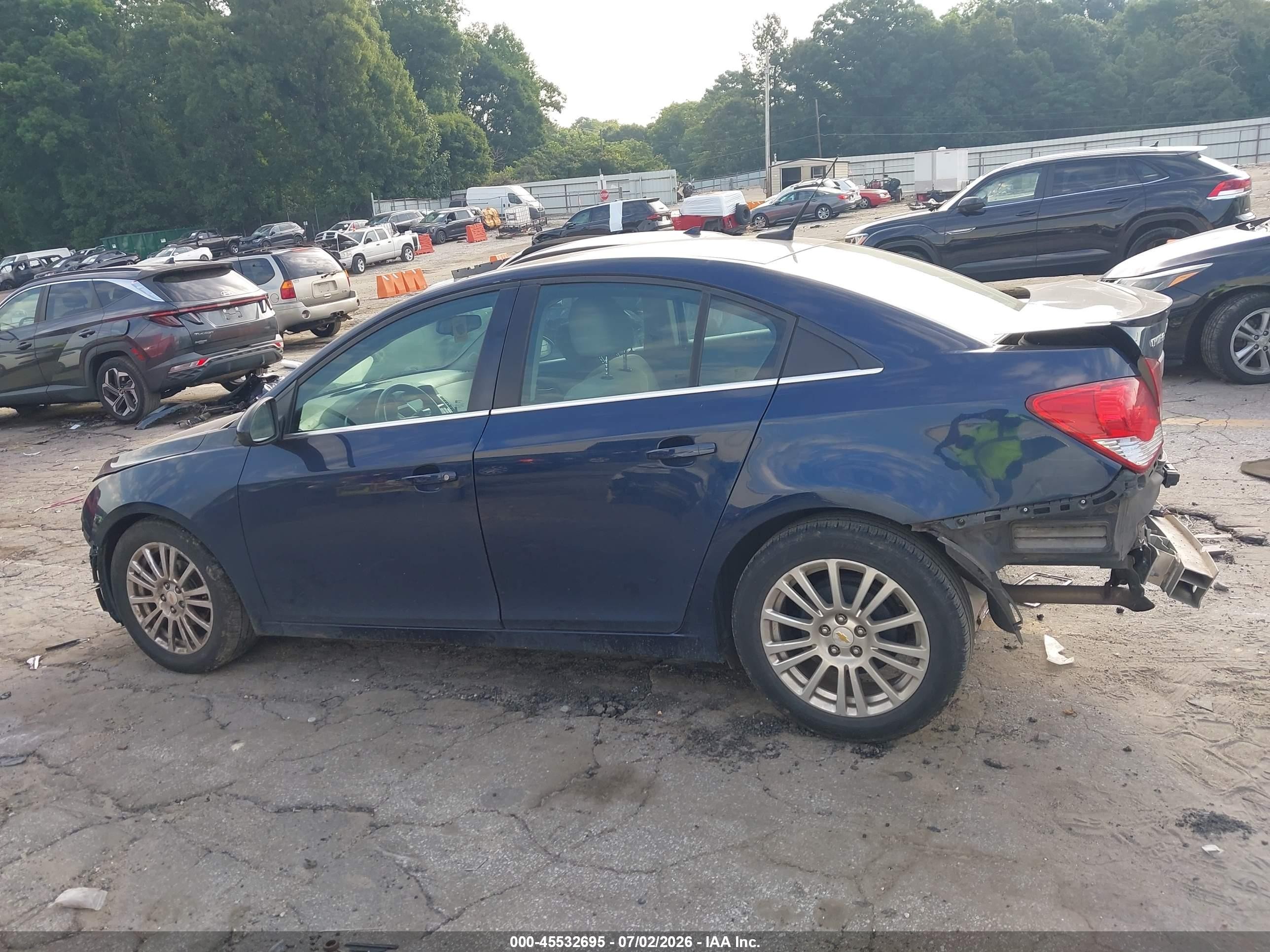 2011 Chevrolet Cruze Eco Blue vin: 1G1PJ5S92B7185059