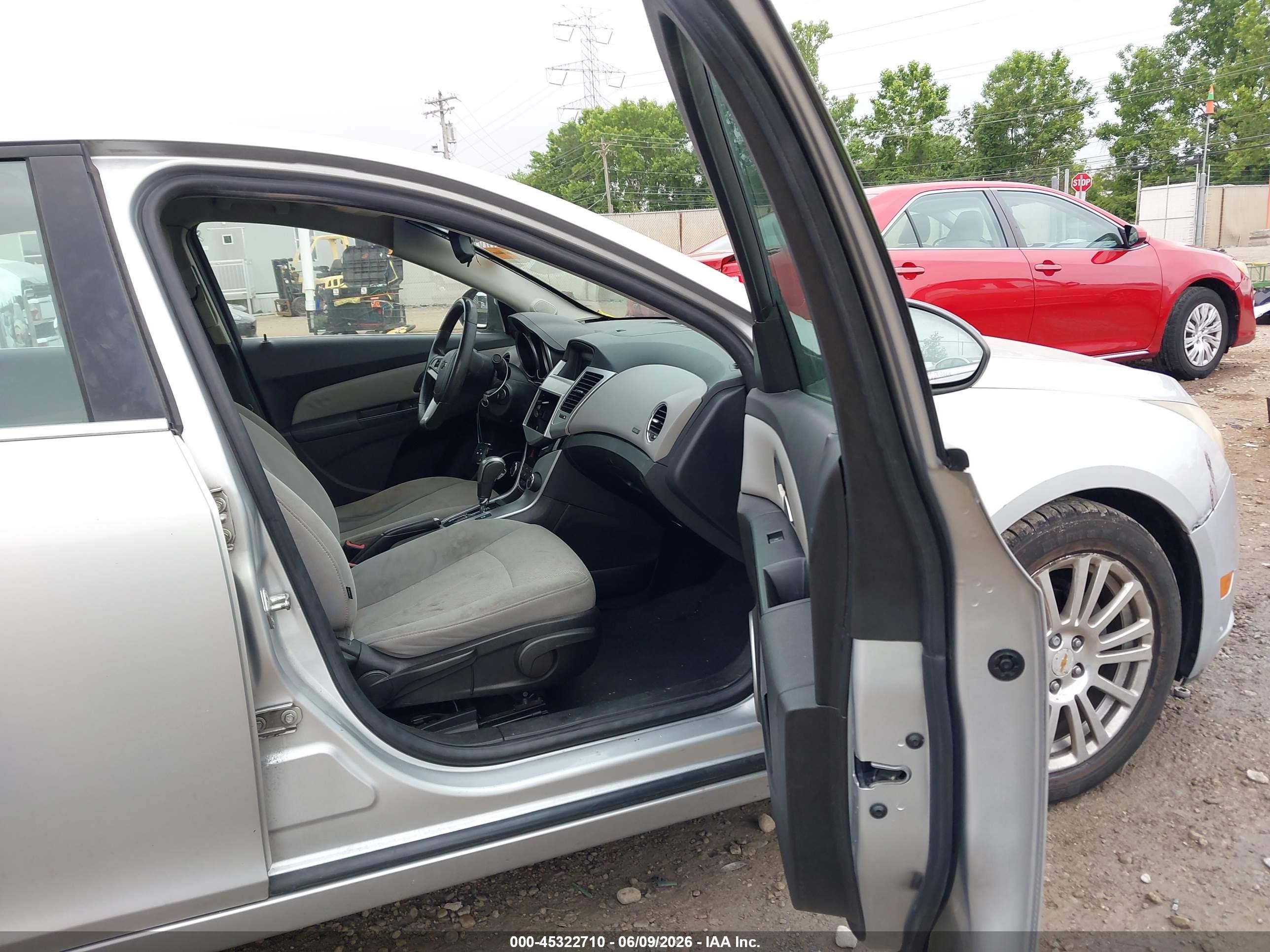 2011 Chevrolet Cruze Eco Silver vin: 1G1PJ5S92B7257846