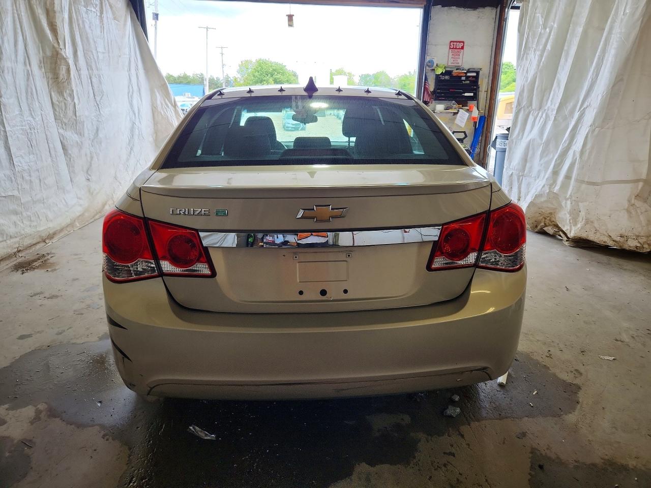 2011 Chevrolet Cruze Eco Gold vin: 1G1PJ5S96B7279204