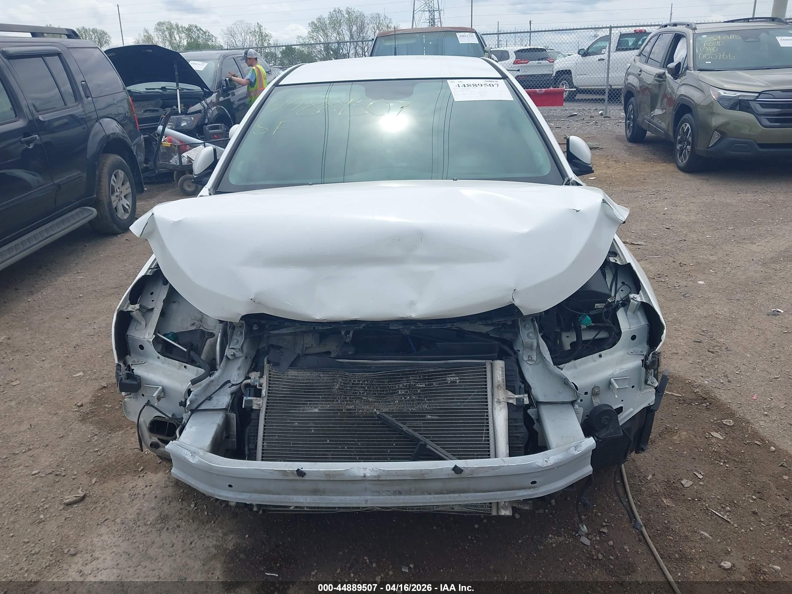 2014 Chevrolet Cruze Eco Manual White vin: 1G1PJ5SB4E7271660