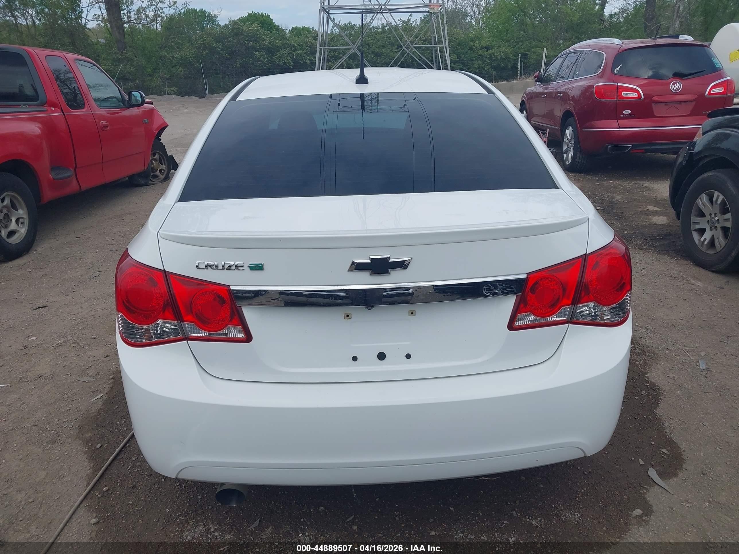 2014 Chevrolet Cruze Eco Manual White vin: 1G1PJ5SB4E7271660