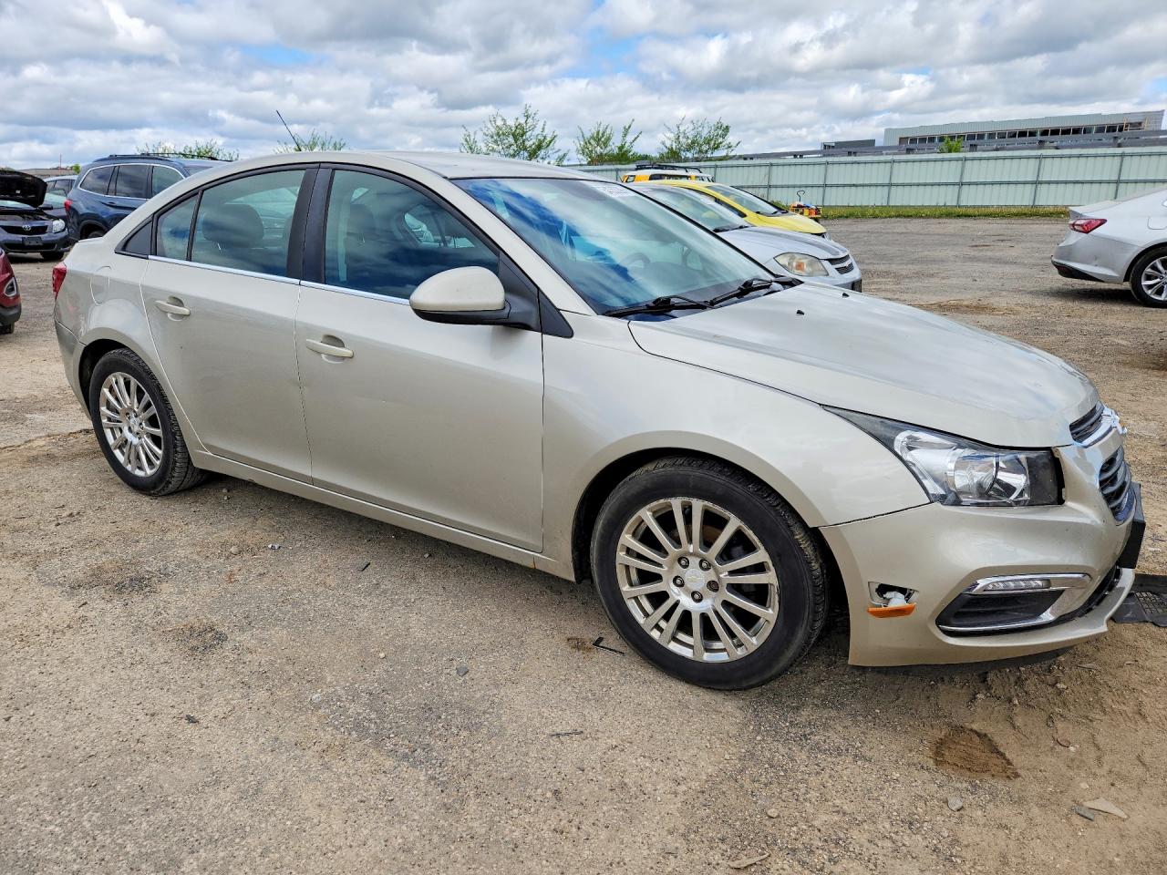 2016 Chevrolet Cruze Limited Eco Золотой vin: 1G1PJ5SB6G7139003