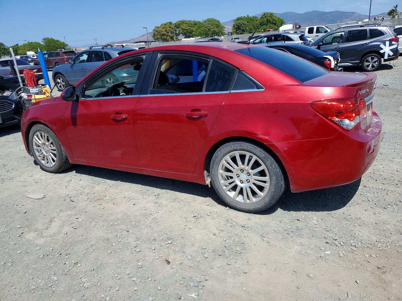 2012 Chevrolet Cruze Eco Burgundy vin: 1G1PJ5SC1C7260735
