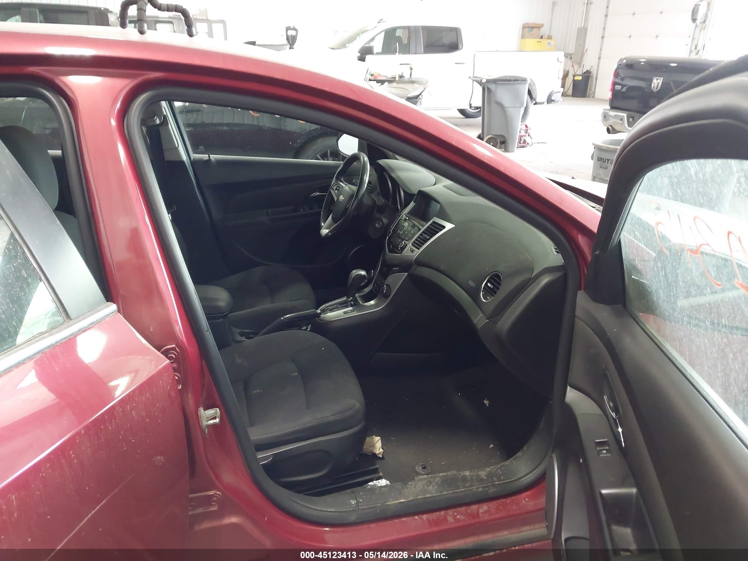 2012 Chevrolet Cruze Eco Red vin: 1G1PJ5SC3C7392055