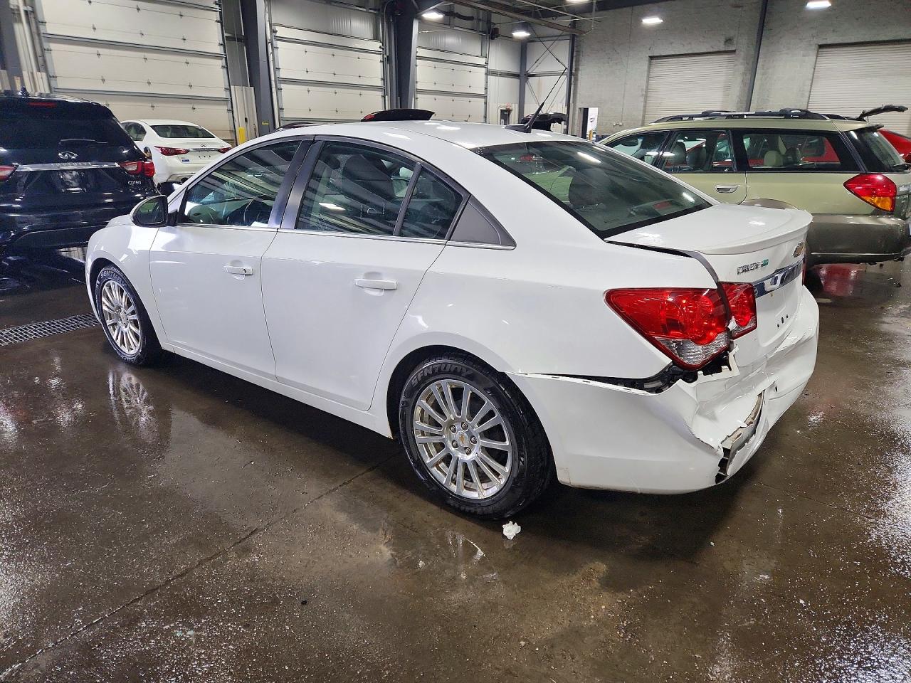 2011 Chevrolet Cruze Eco Белый vin: 1G1PK5S91B7285778