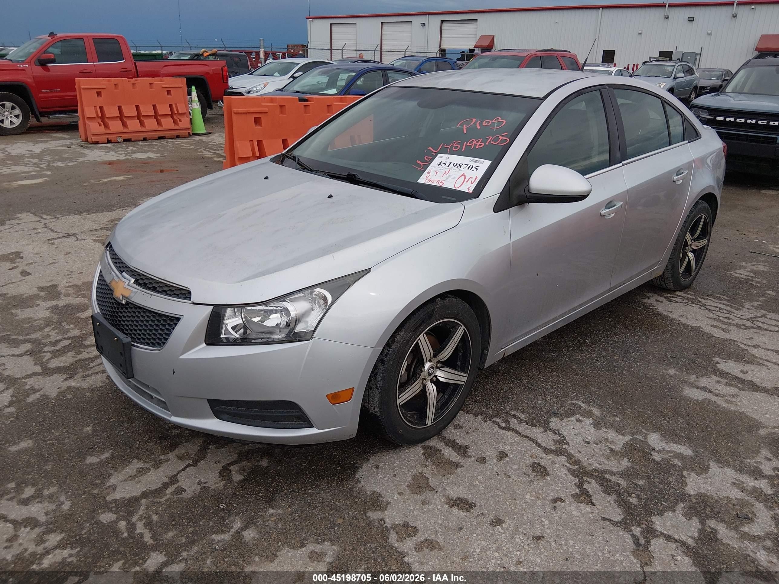 2011 Chevrolet Cruze Eco Серебряный vin: 1G1PK5S97B7198130