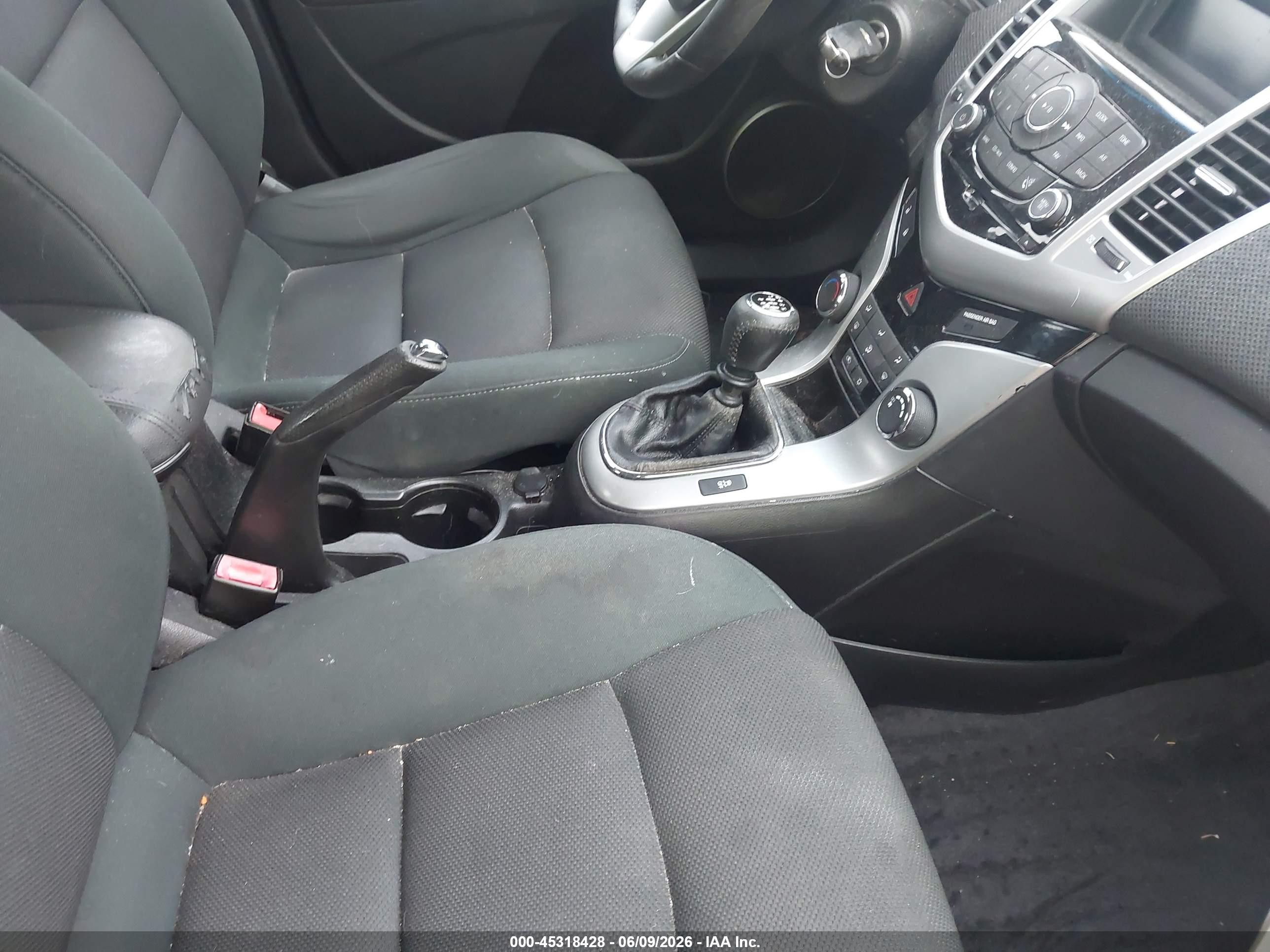 2012 Chevrolet Cruze Eco Silver vin: 1G1PK5SC0C7175821