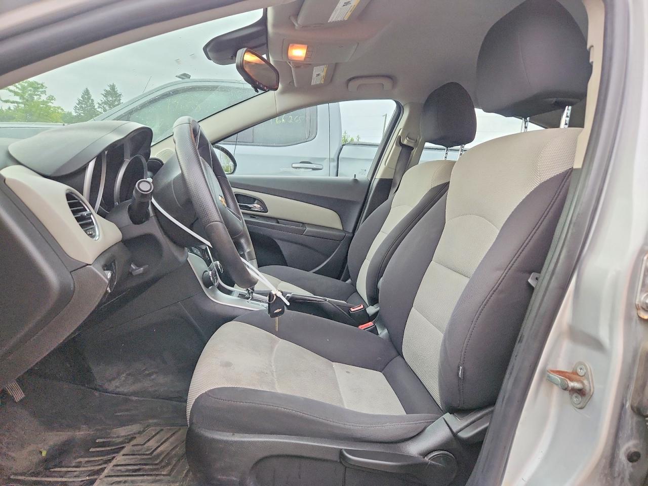 2013 Chevrolet Cruze Ls Silver vin: 1G1PL5SHXD7298097