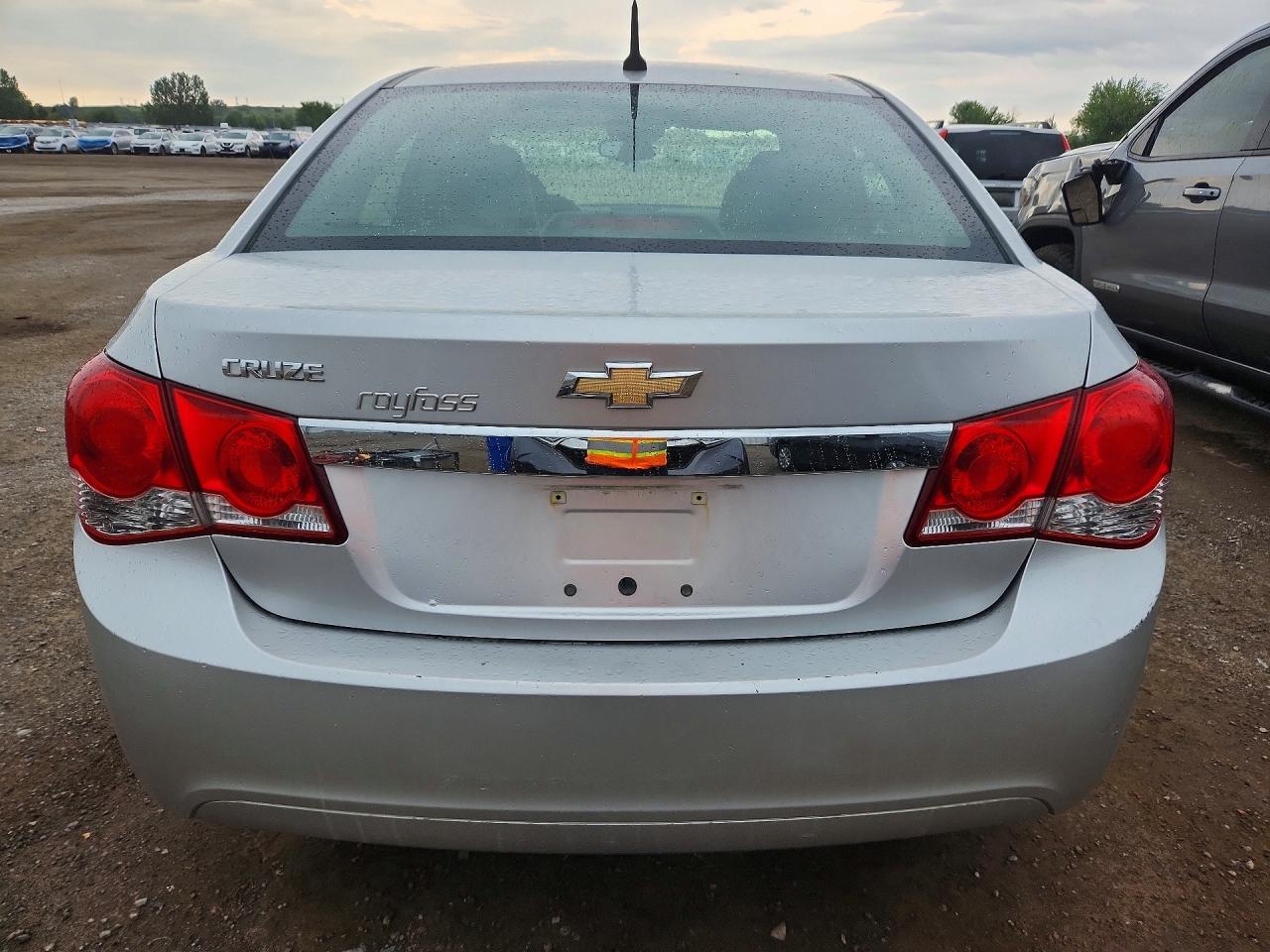 2013 Chevrolet Cruze Ls Silver vin: 1G1PL5SHXD7298097