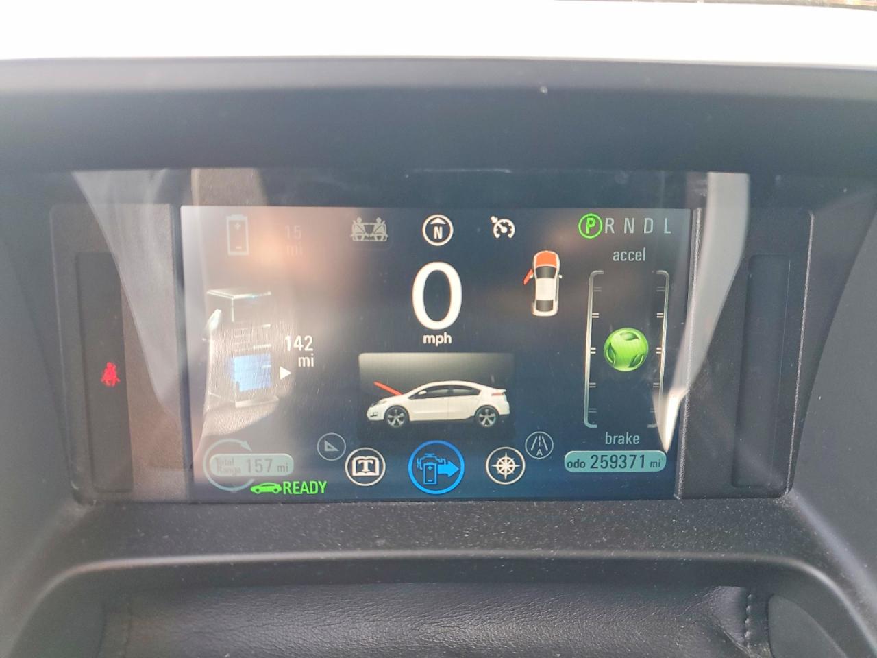 2013 Chev Volt Blue vin: 1G1RA6E45DU126624